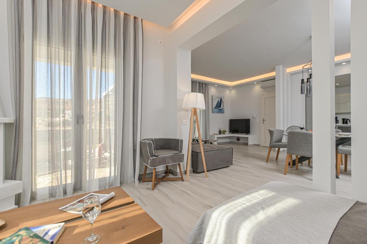Bazeos Villa en Agkidia
