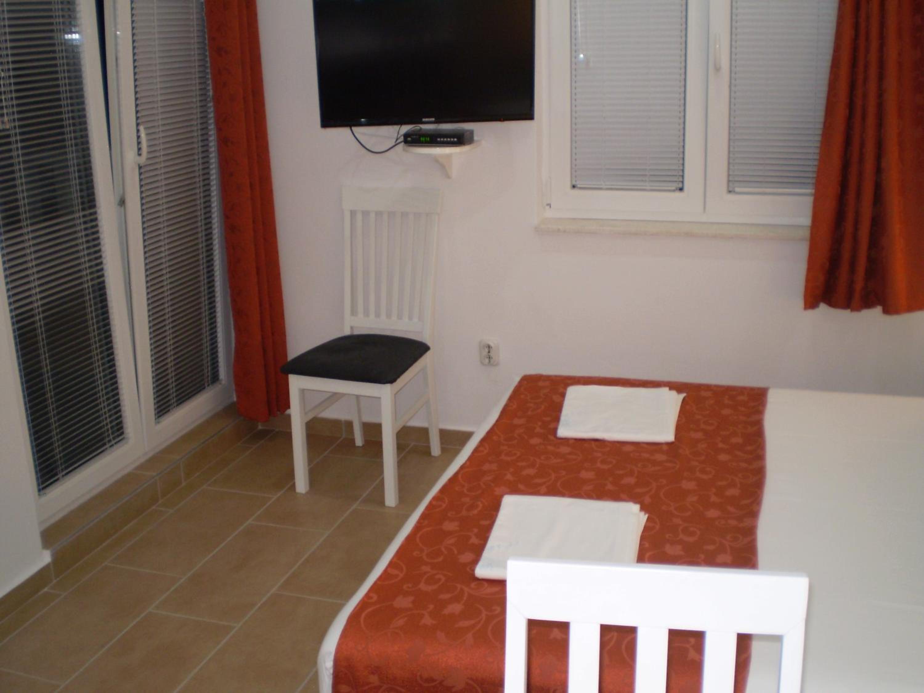 Photo 43