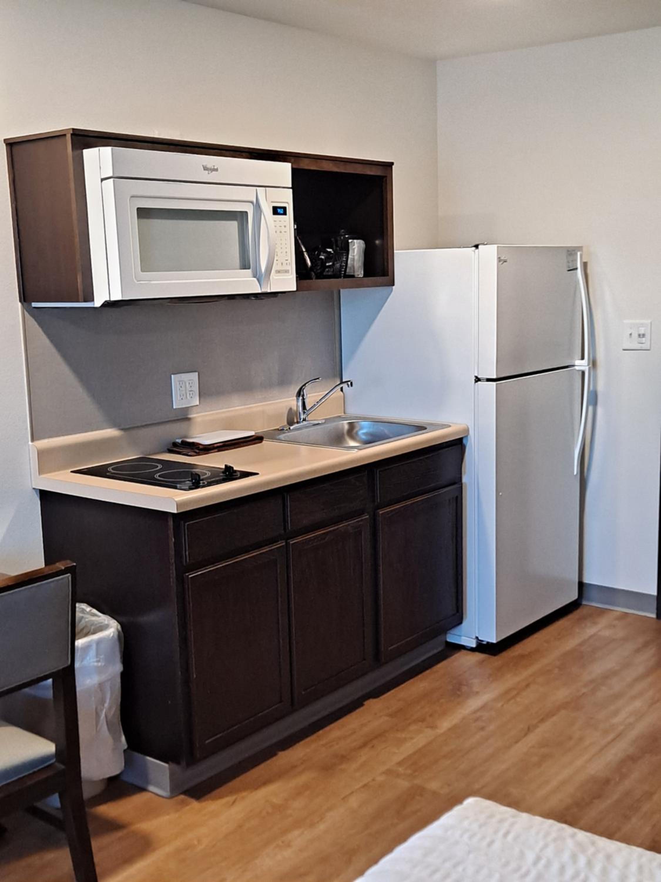 WoodSpring Suites Fargo North Near NDSU