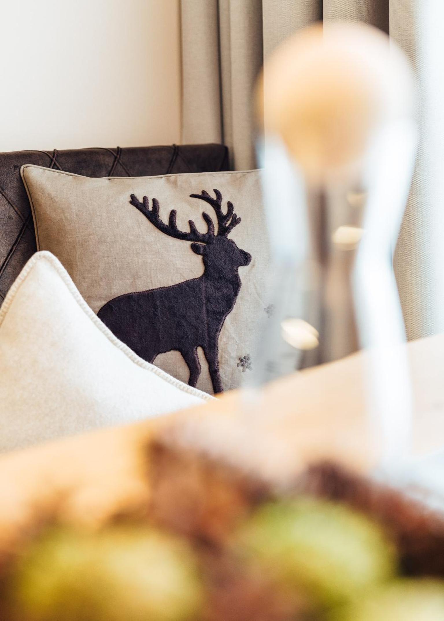 Schneeweiss lifestyle - Apartments - Living