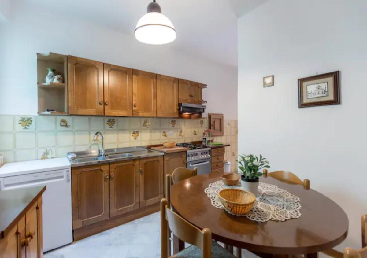 Lungarno Vespucci Charming apartment