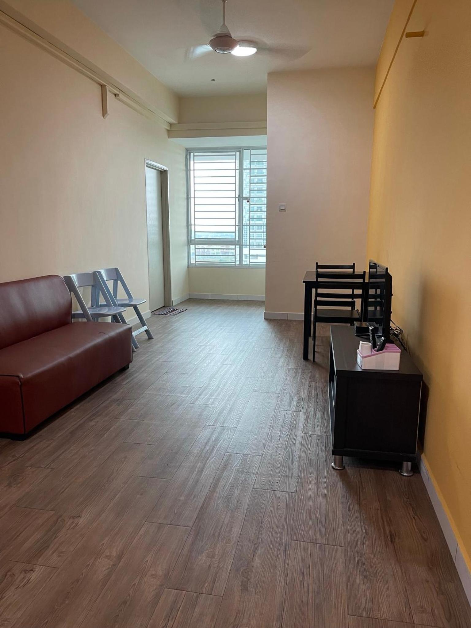 Baojuwu 1 Bedroom Akademik Suites Austin Heights