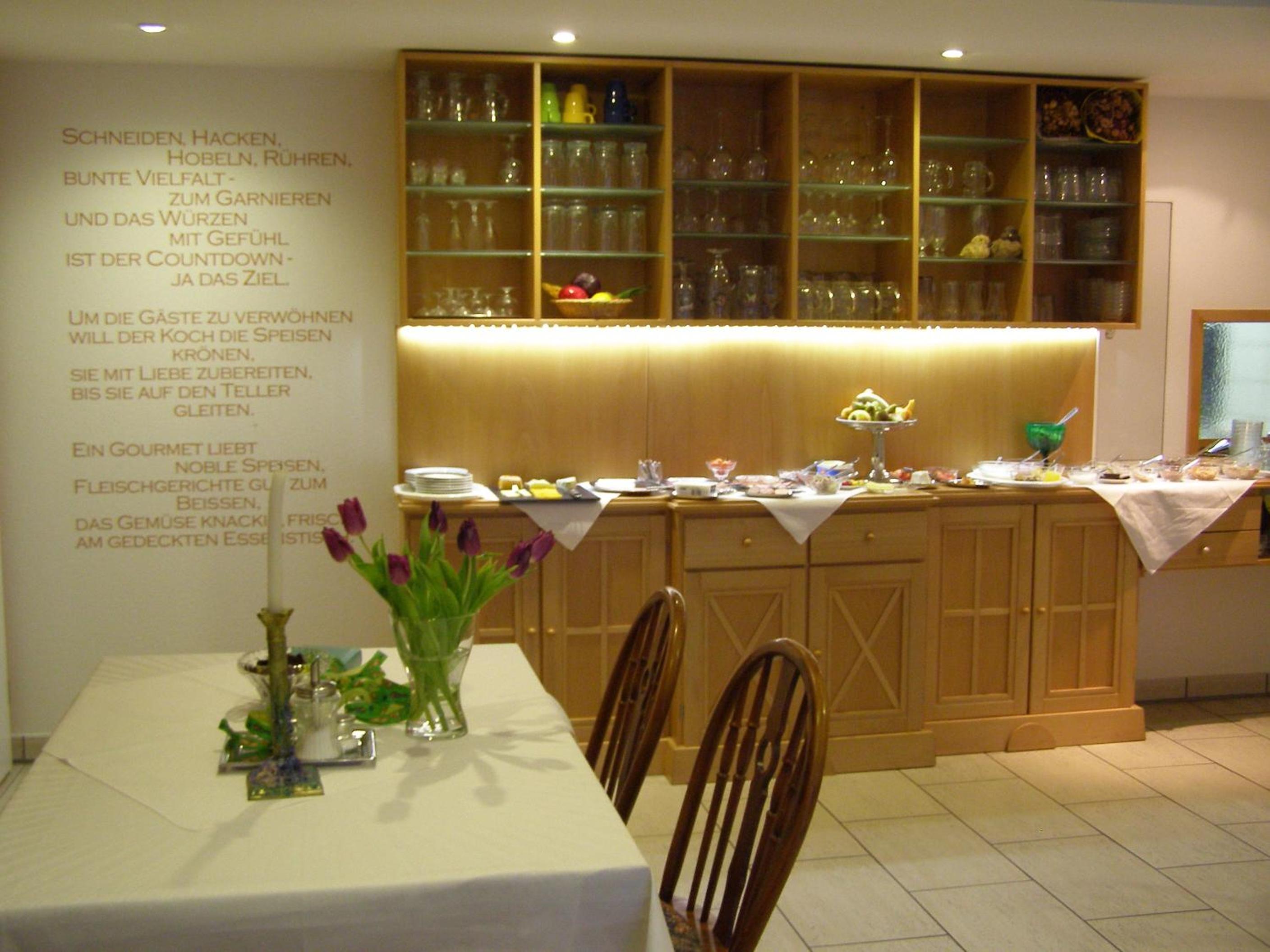 Hotel Haus Katharina B&B, Therme und Kurpark