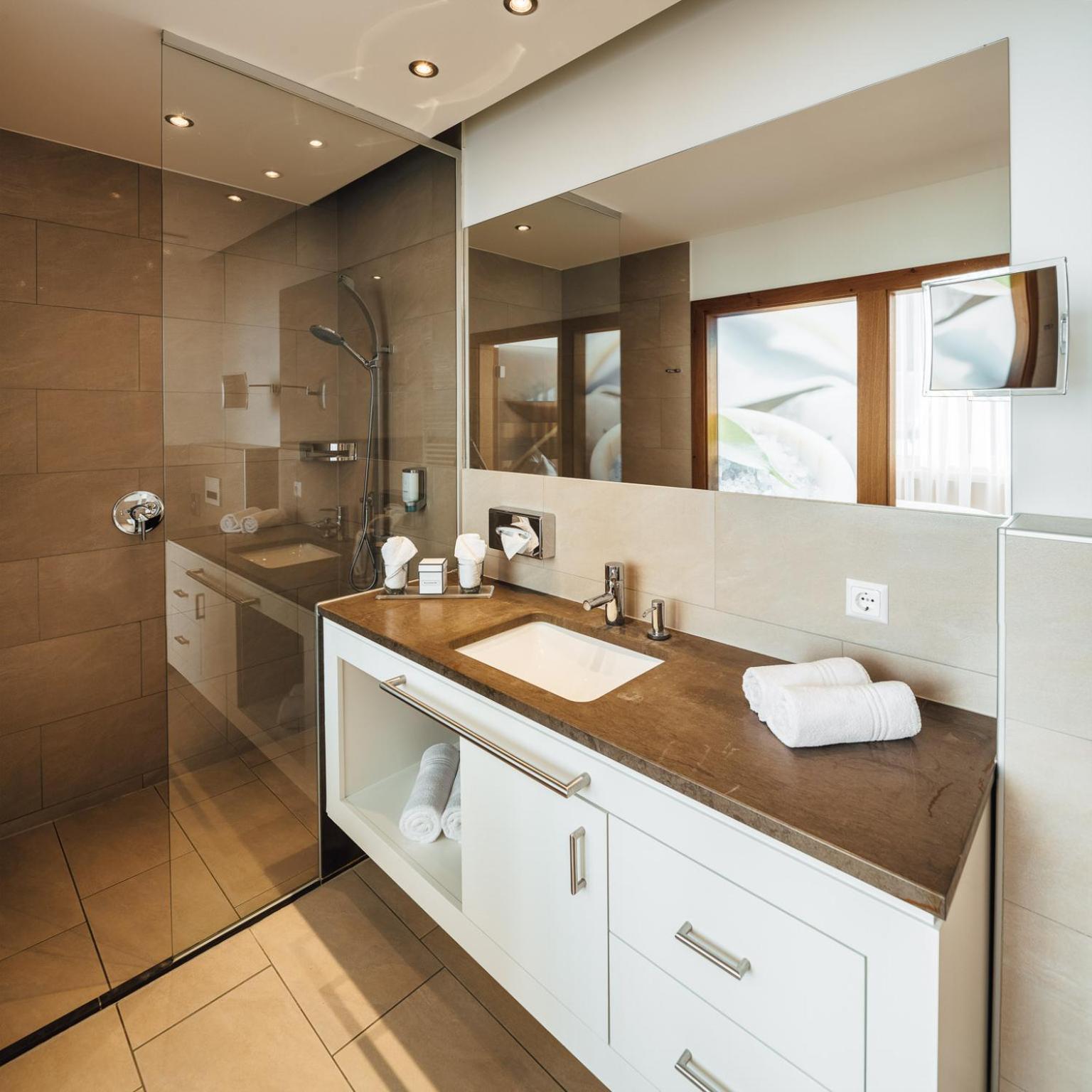 Schneeweiss lifestyle - Apartments - Living