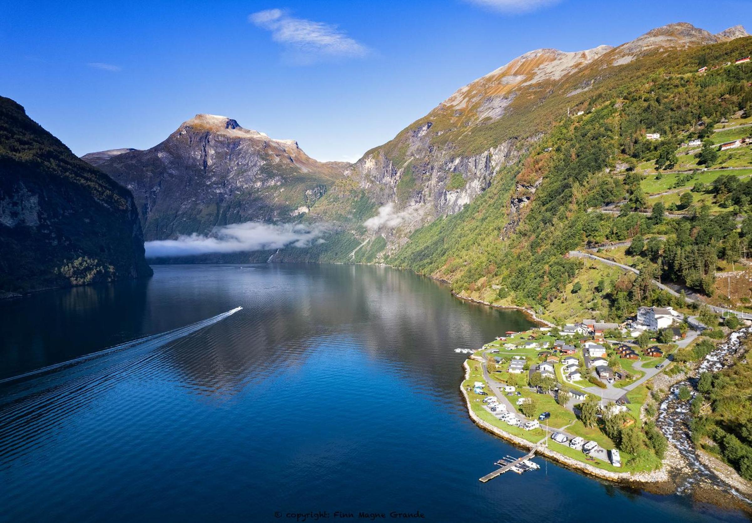 Geirangerfjorden Feriesenter view 3