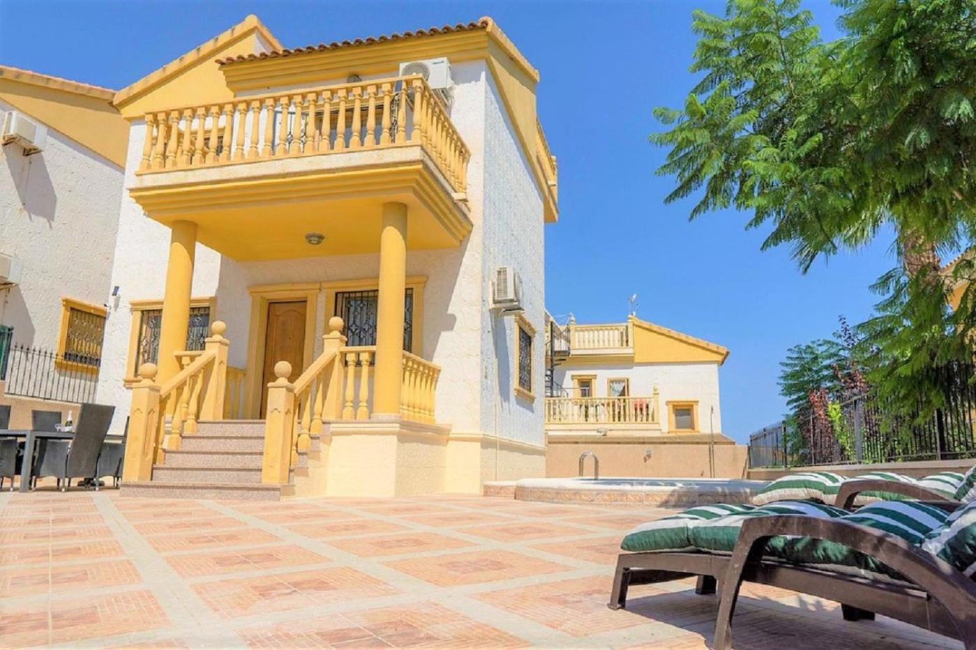 Villa Rose view 5