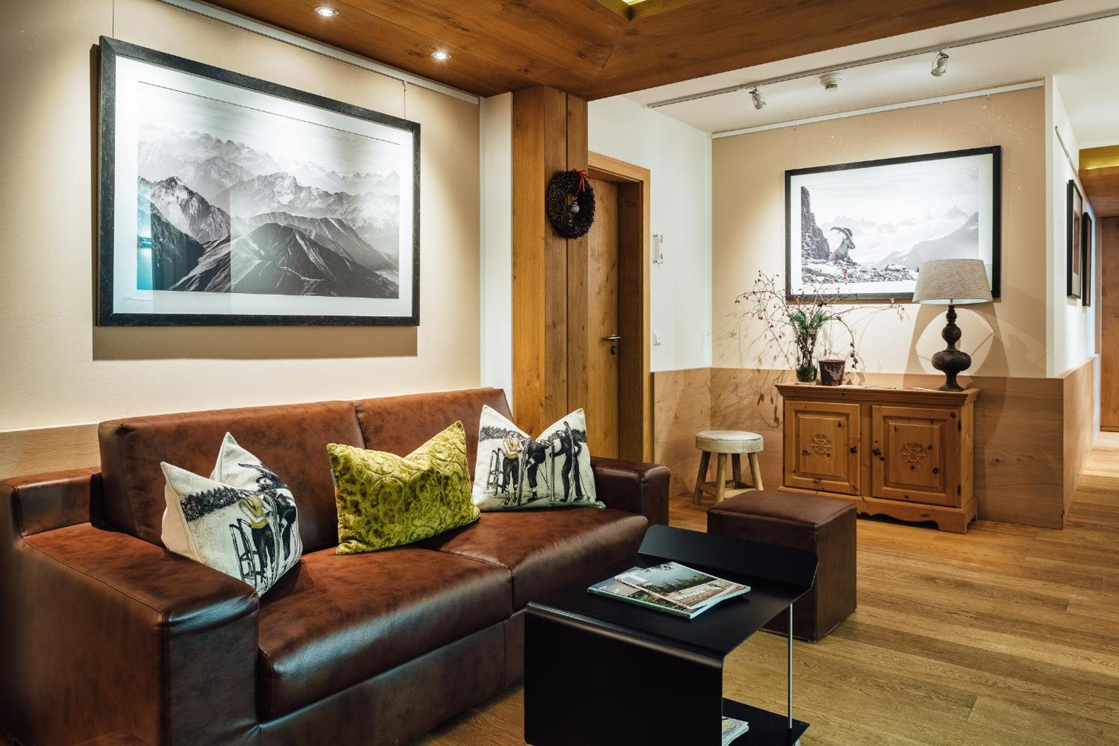 Schneeweiss lifestyle - Apartments - Living