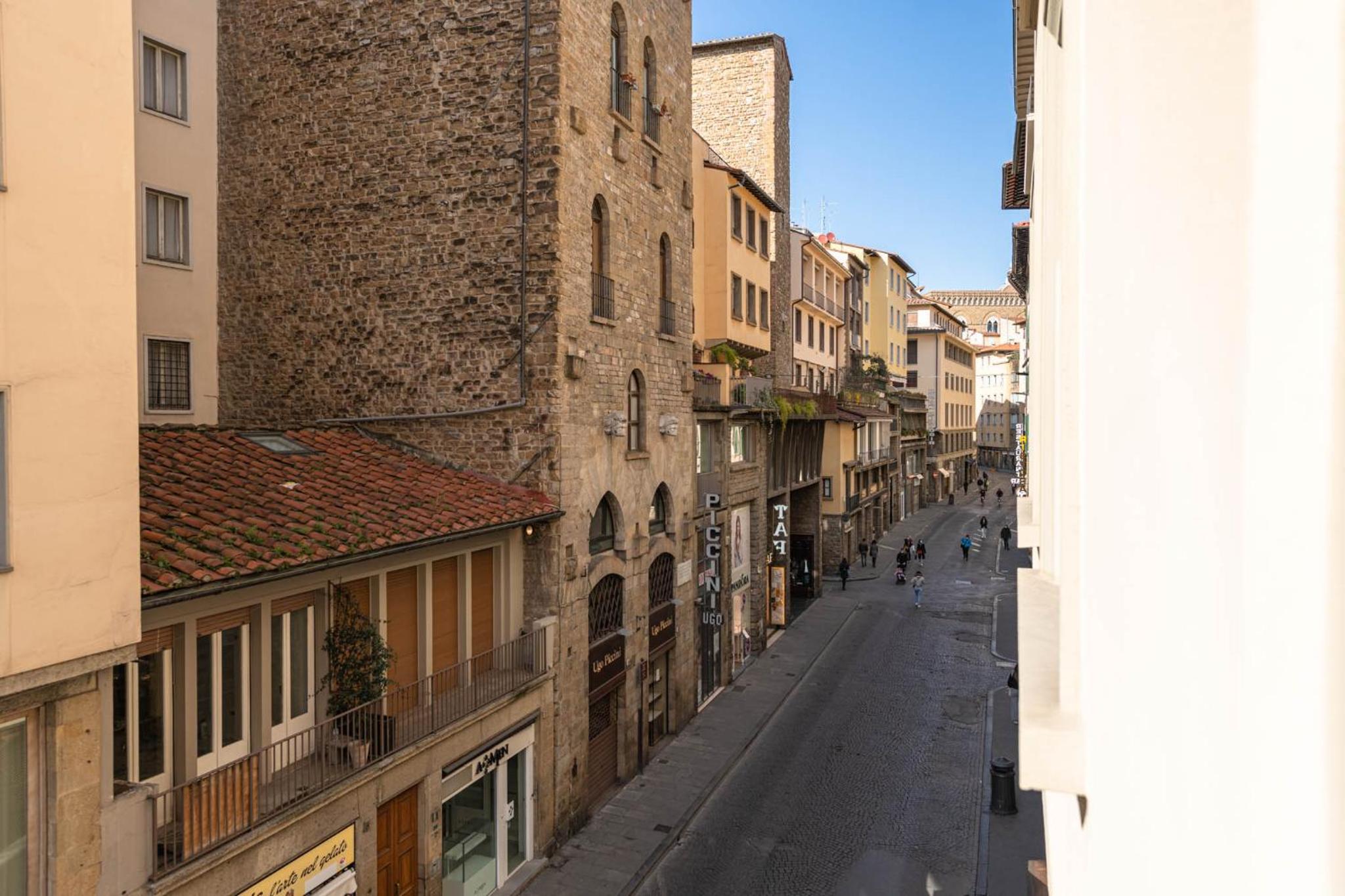 Apartments Florence -Ponte Vecchio View