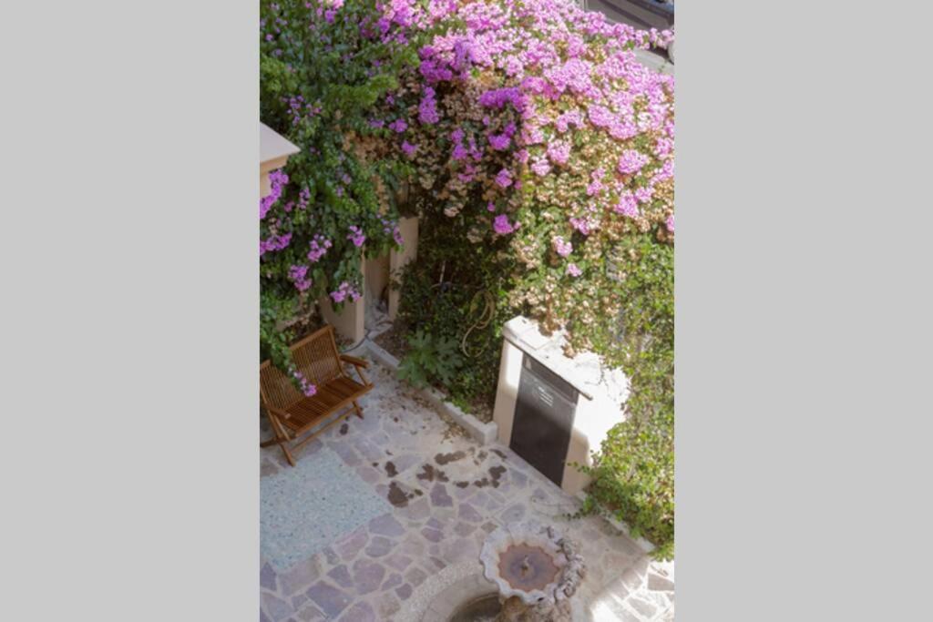 RomAntica Suite with balcony near San Giovanni