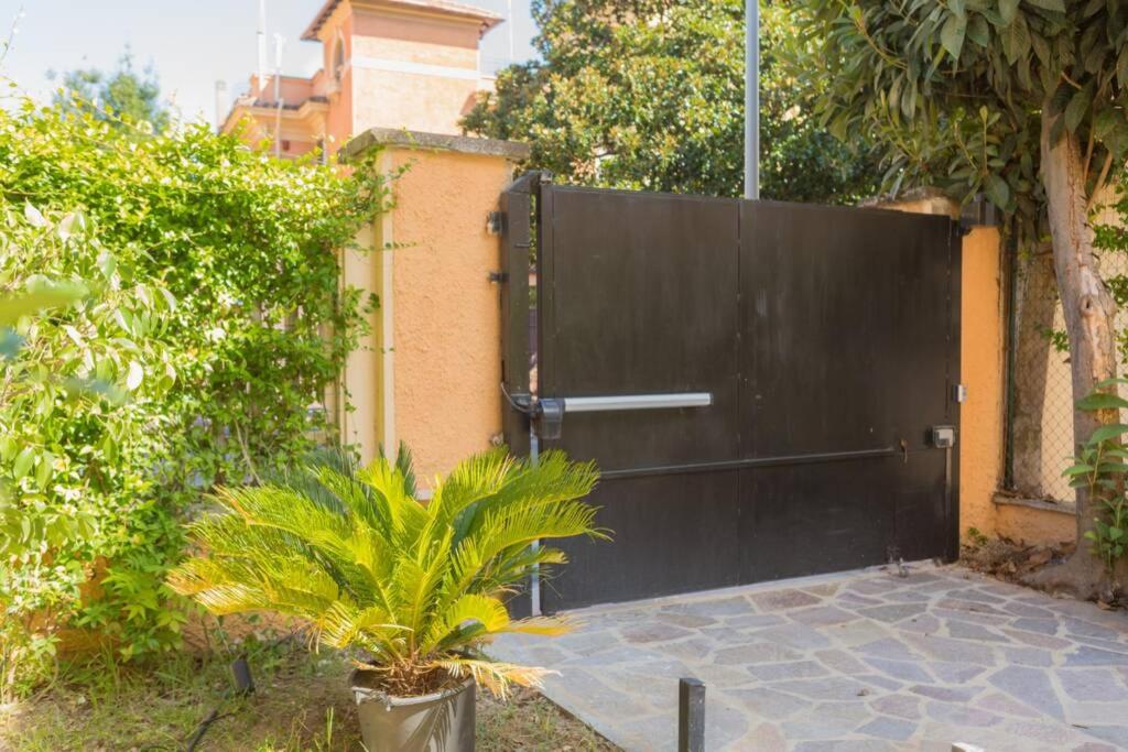 RomAntica Suite with balcony near San Giovanni
