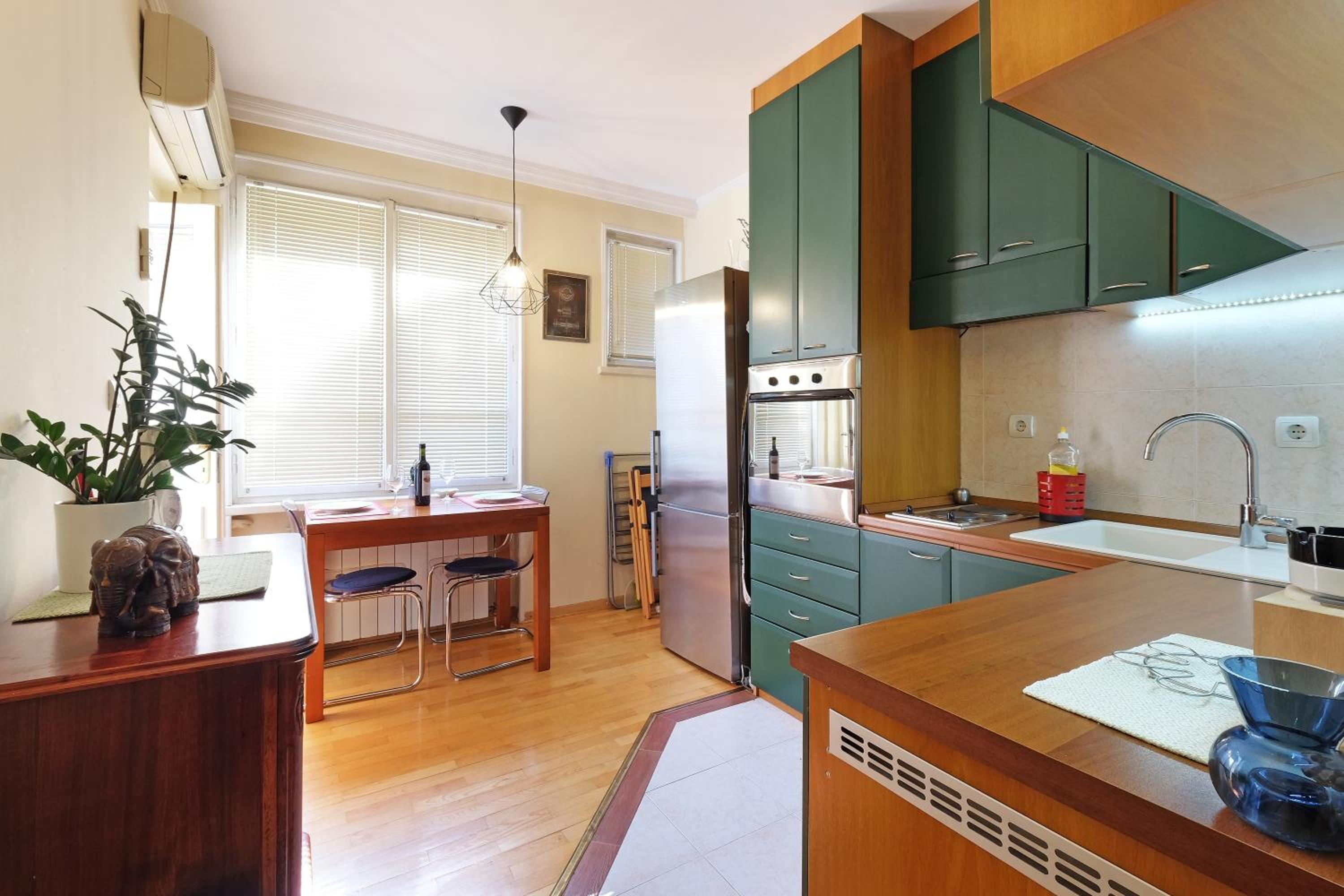 Paradise Starry Suite-City center Belgrade view 5