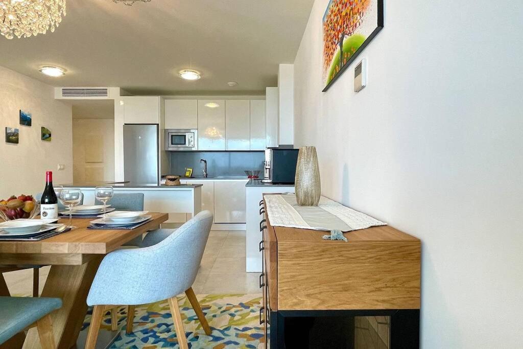 Sea View @ Casa Banderas, La Cala 3 bed Luxurious