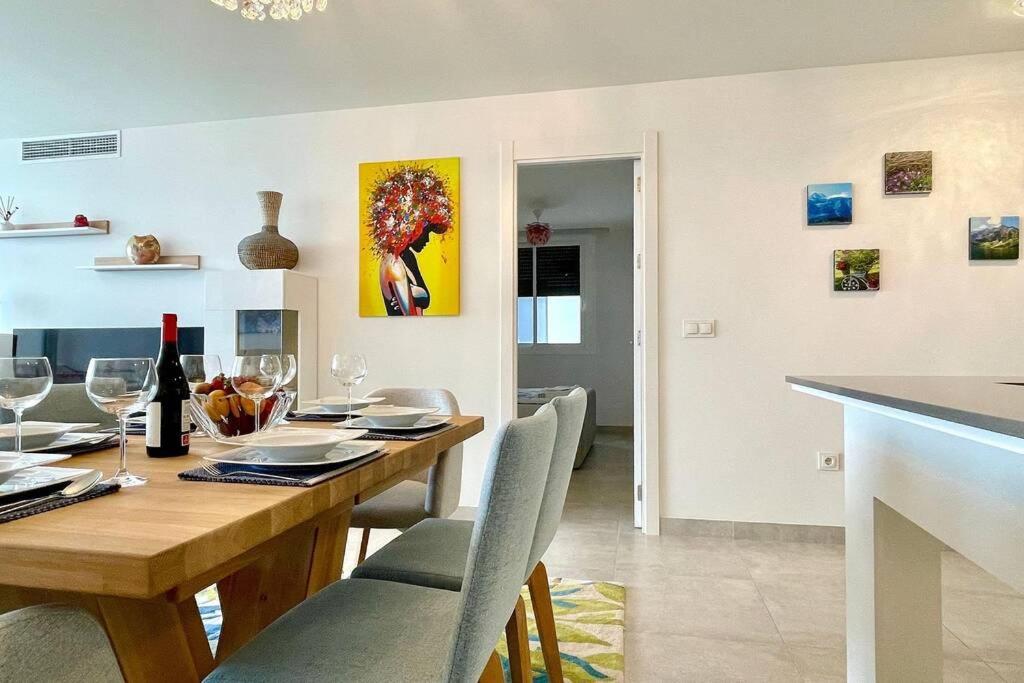 Sea View @ Casa Banderas, La Cala 3 bed Luxurious