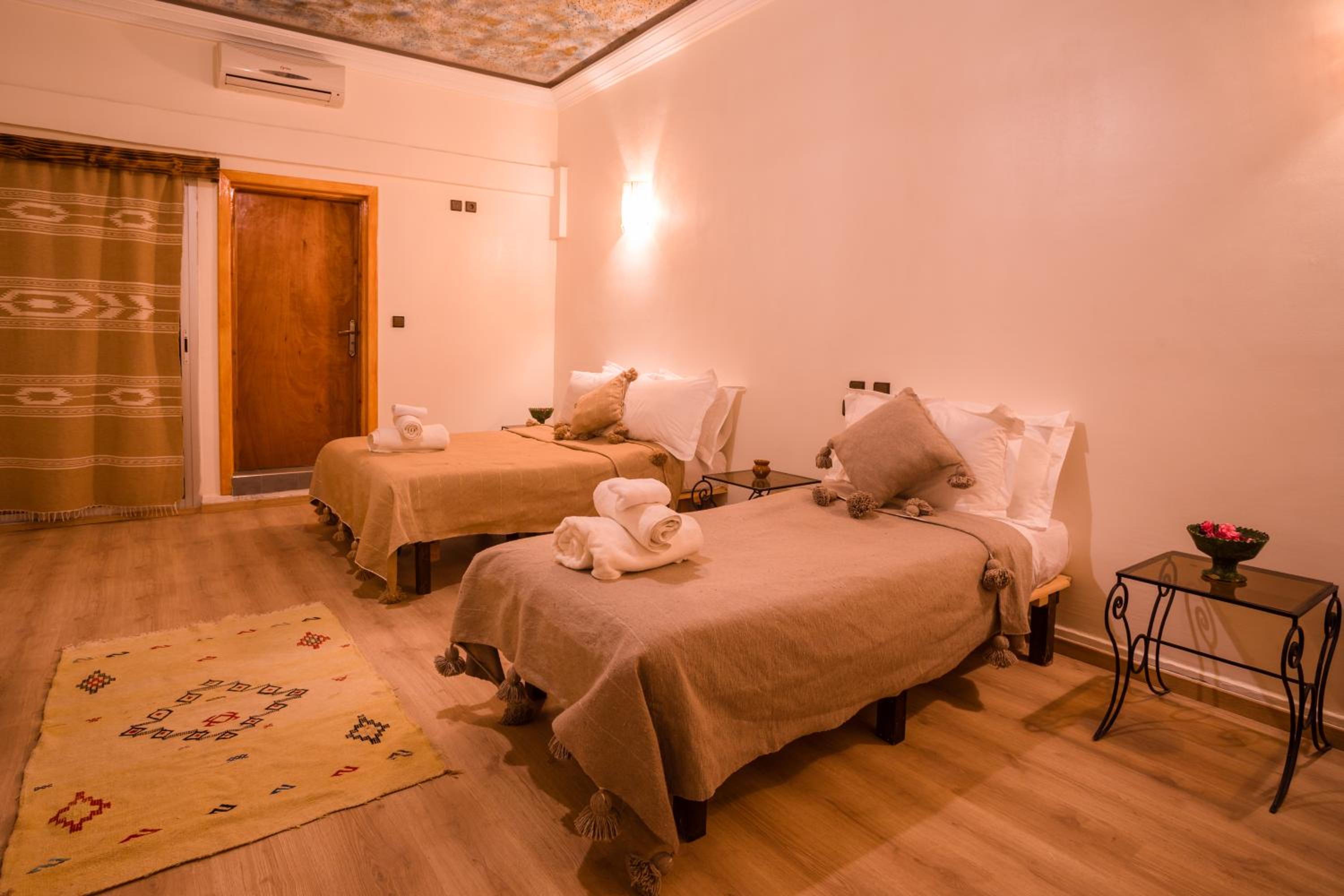 RIAD TUMAST, photo 19
