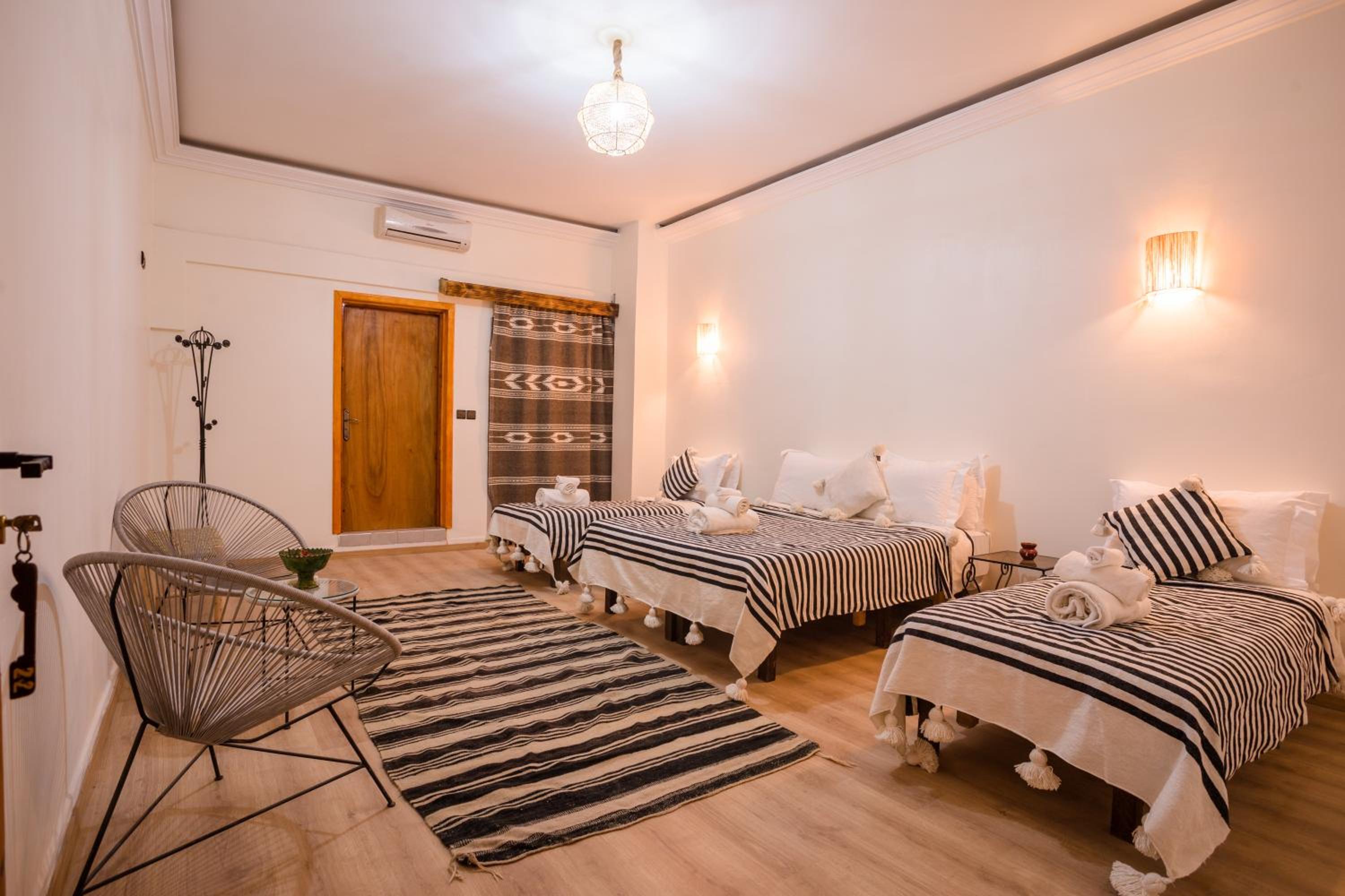 RIAD TUMAST, photo 12
