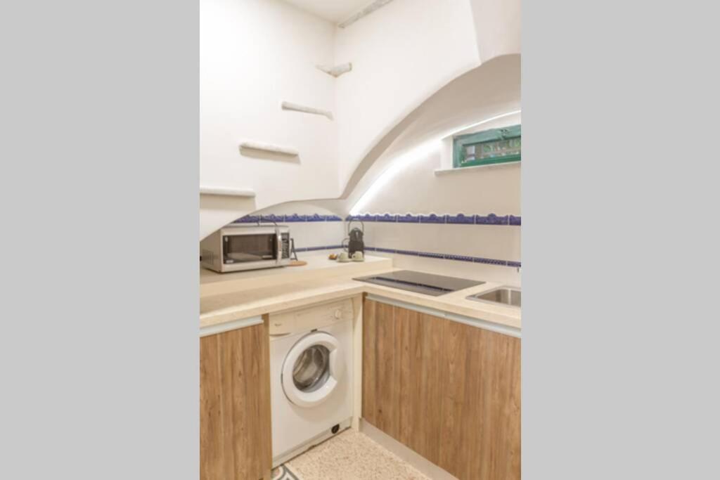RomAntica Apartment with Dehors near San Giovanni