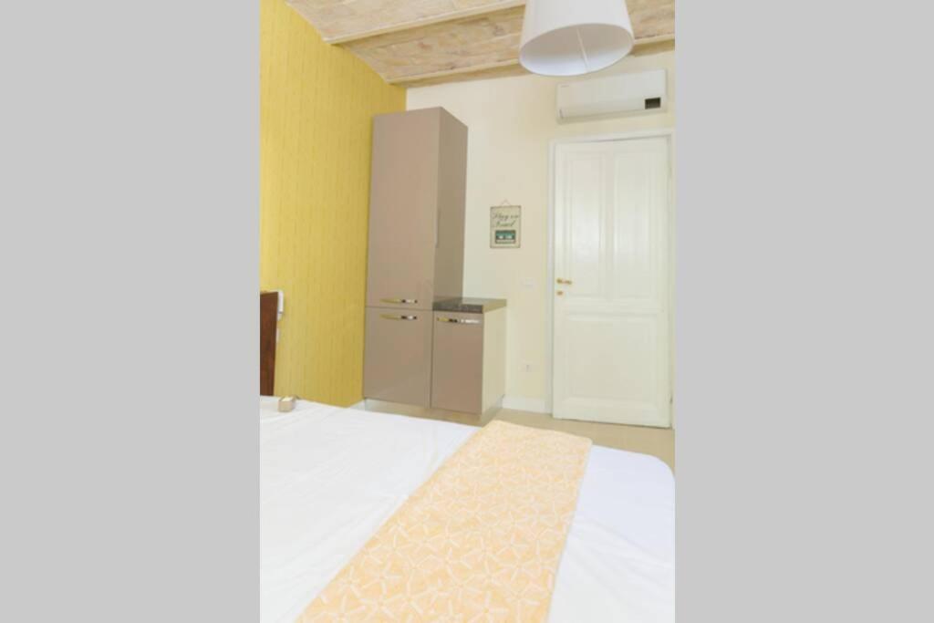 RomAntica Apartment with Dehors near San Giovanni