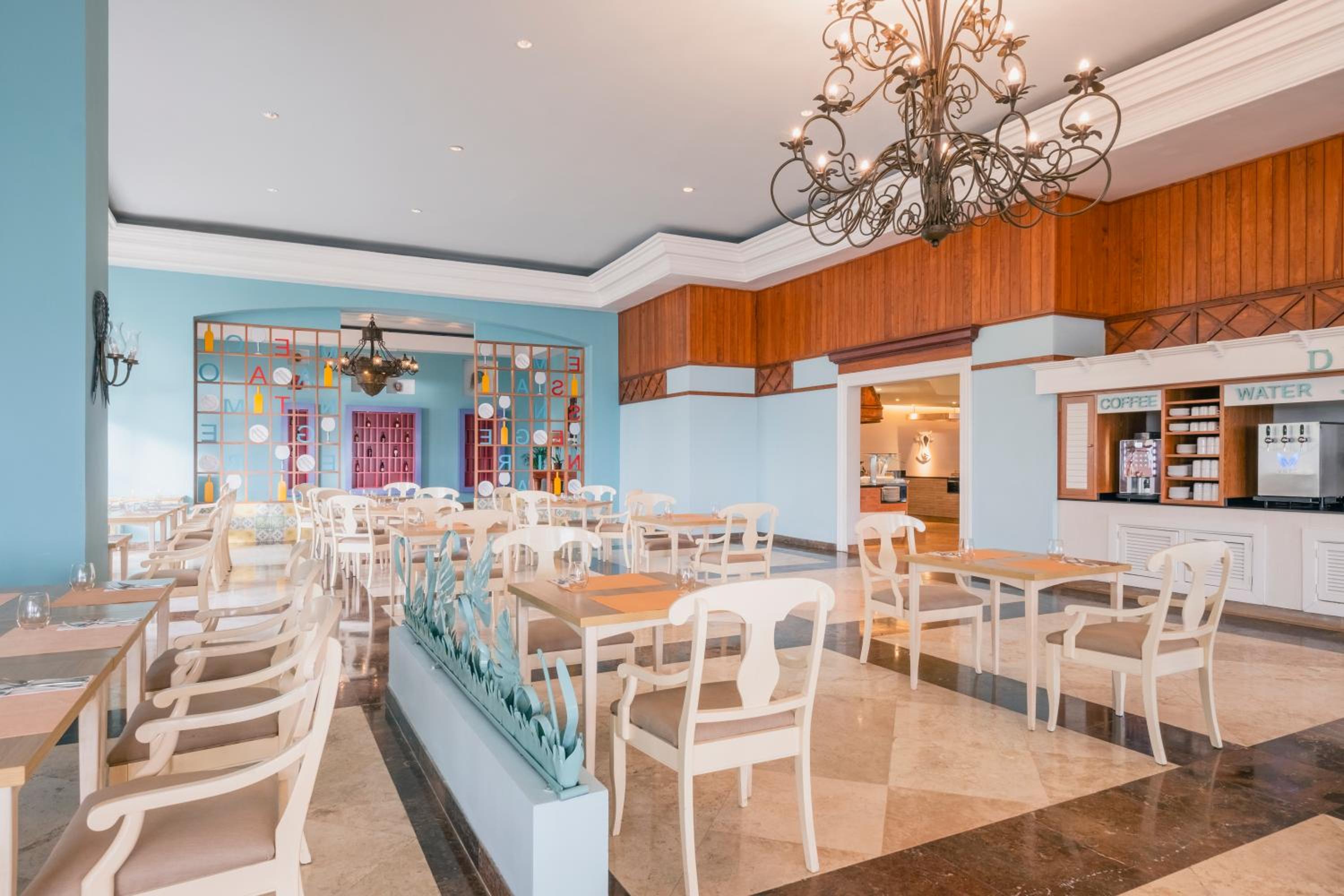Photo 61 sur 111 de Iberostar Waves Rose Hall Beach - All Inclusive