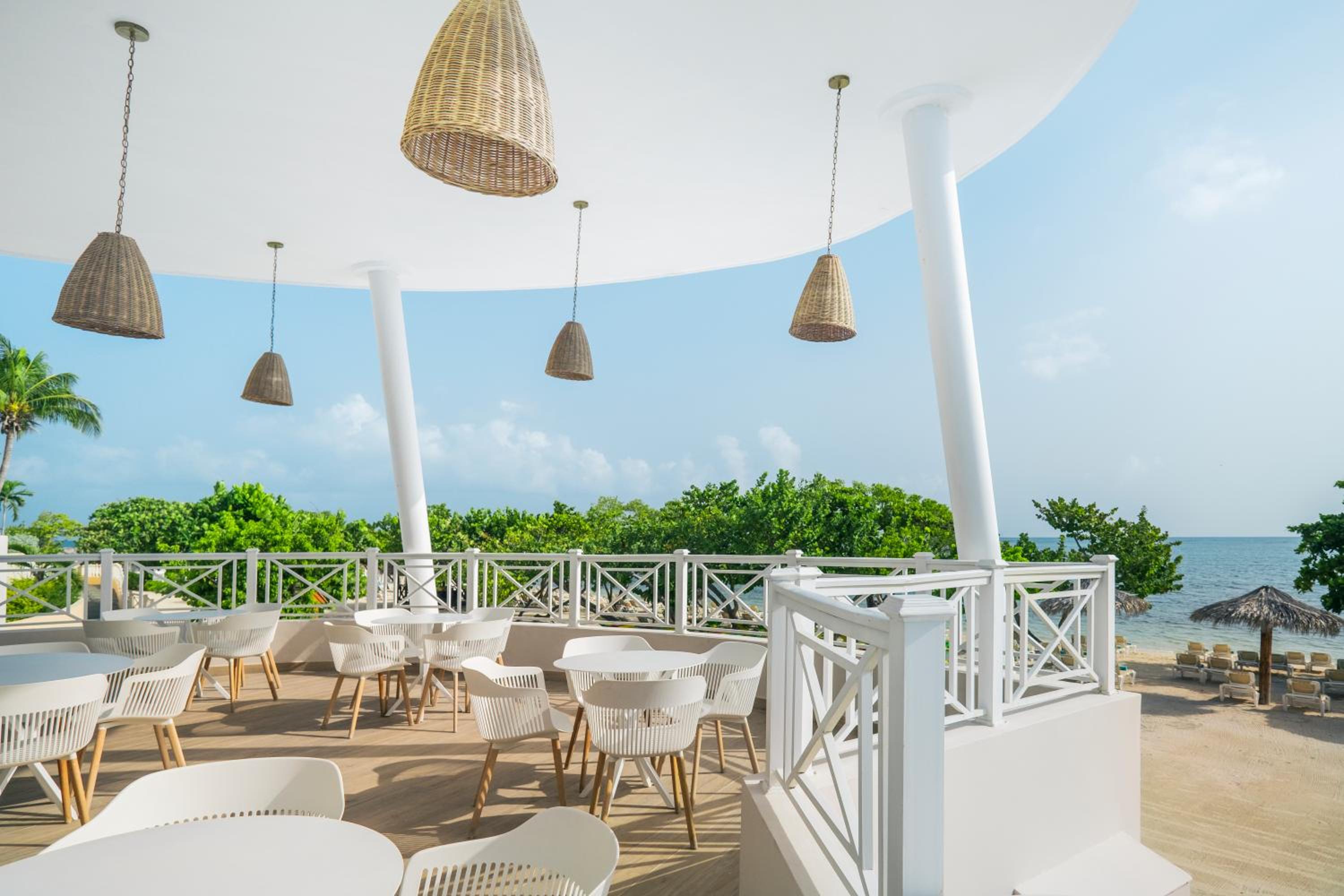 Photo 37 sur 111 de Iberostar Waves Rose Hall Beach - All Inclusive