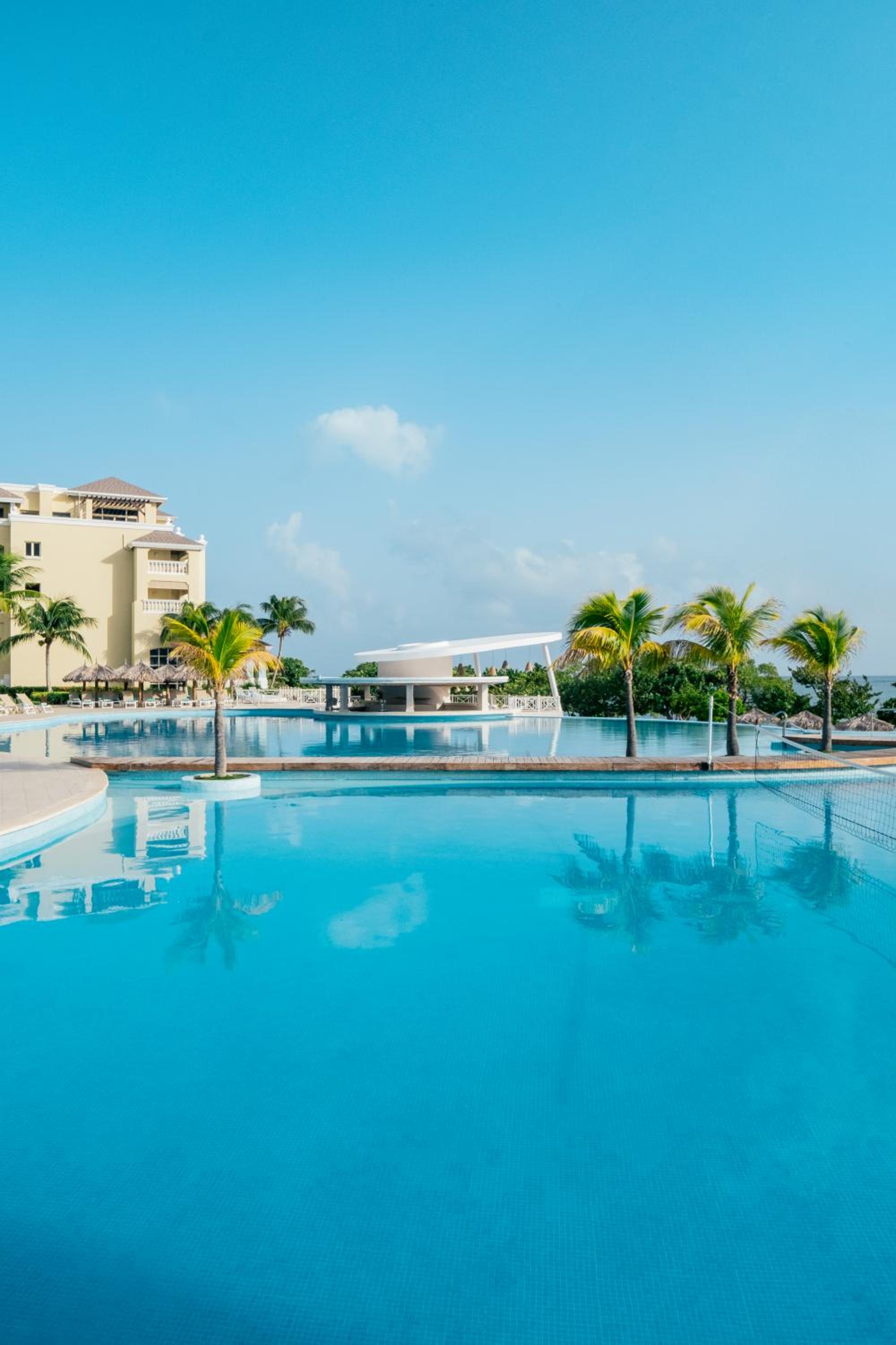 Iberostar Waves Rose Hall Beach - All Inclusive