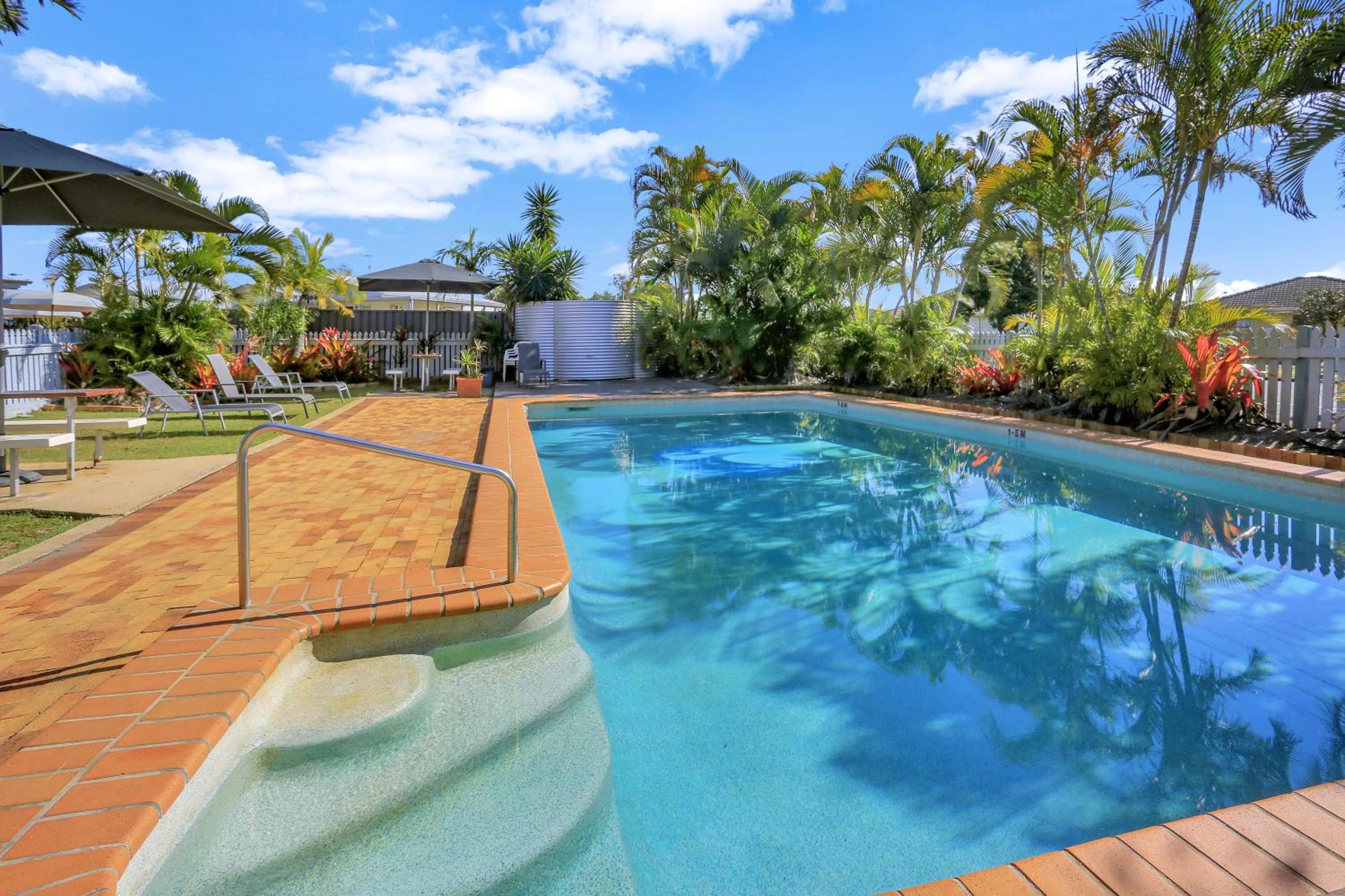 BIG4 Cane Village Holiday Park