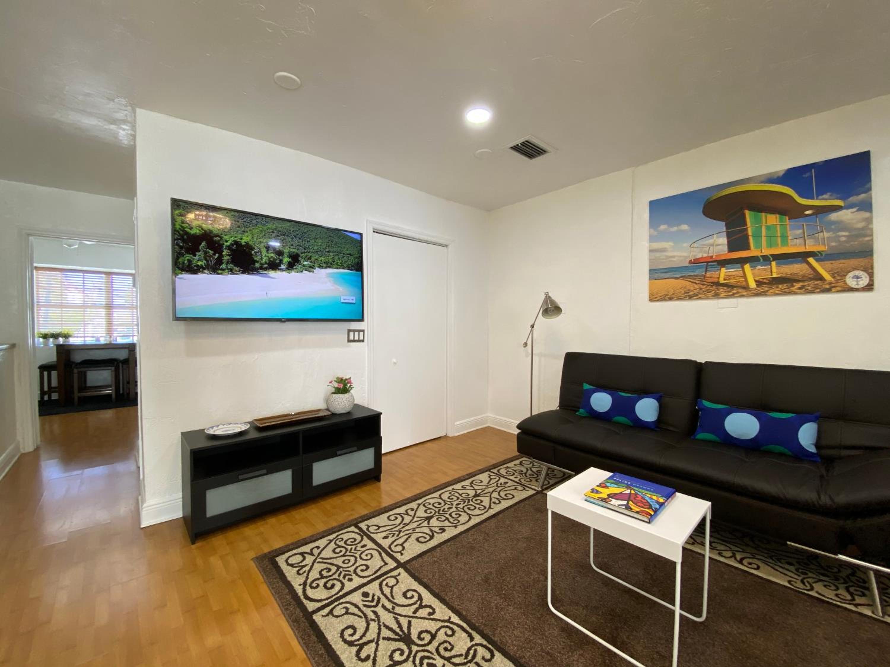 Miami Beach Rooms B&B