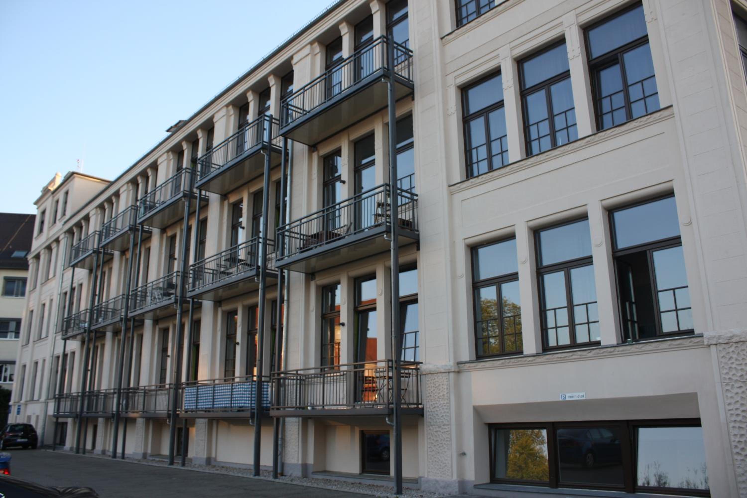 Hotel Silentio Apartments - Image 1