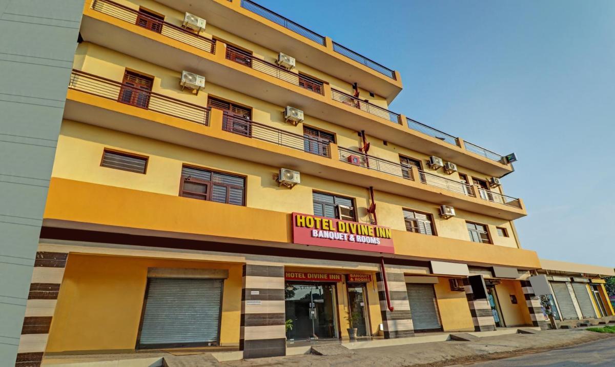 Itsy By Treebo - Divine Inn