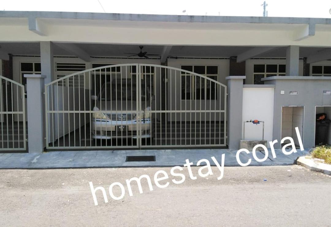 Homestay Coral TC8 (Muslim) photo 1