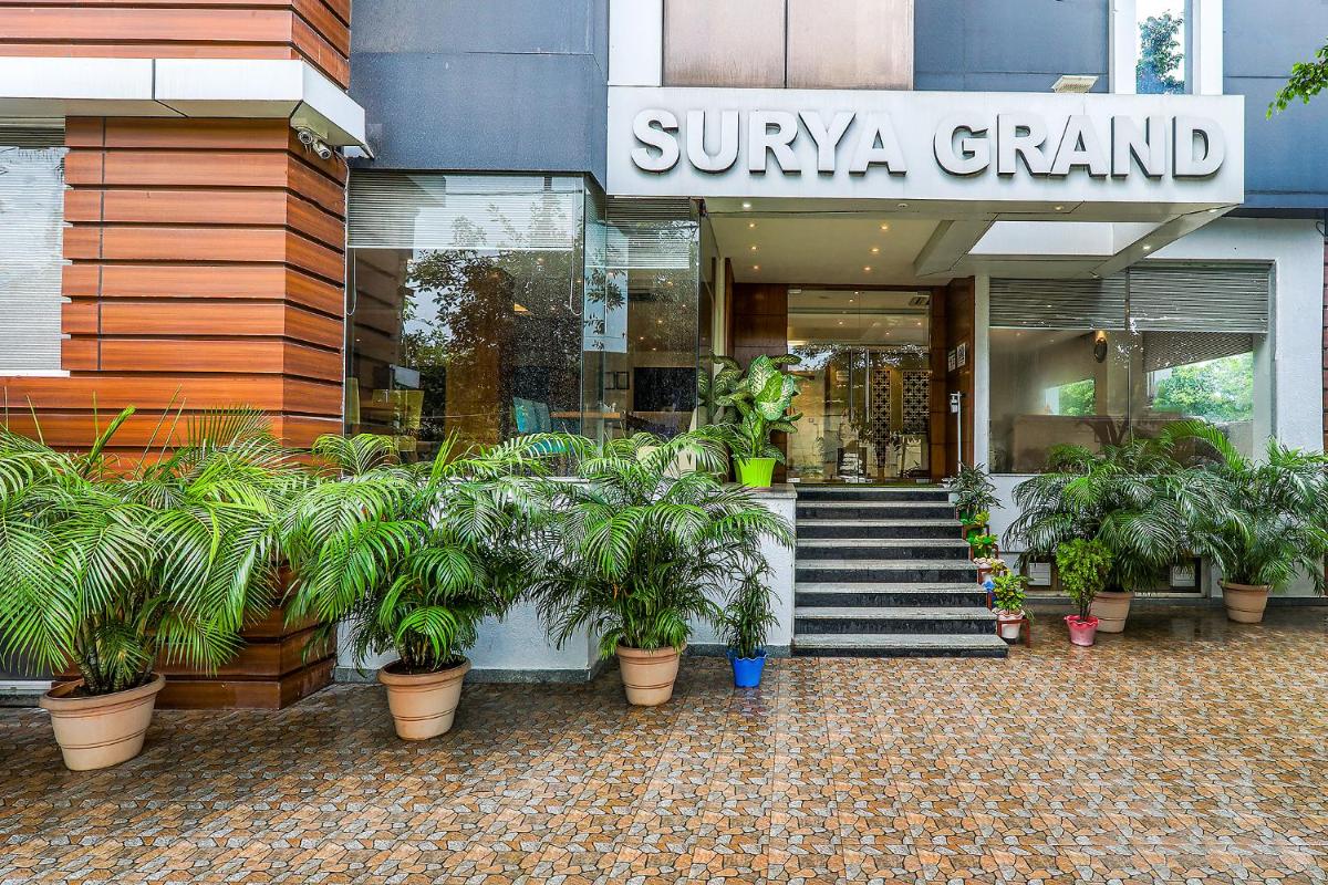 FabHotel Surya Grand Gomti Nagar, fotografía 2