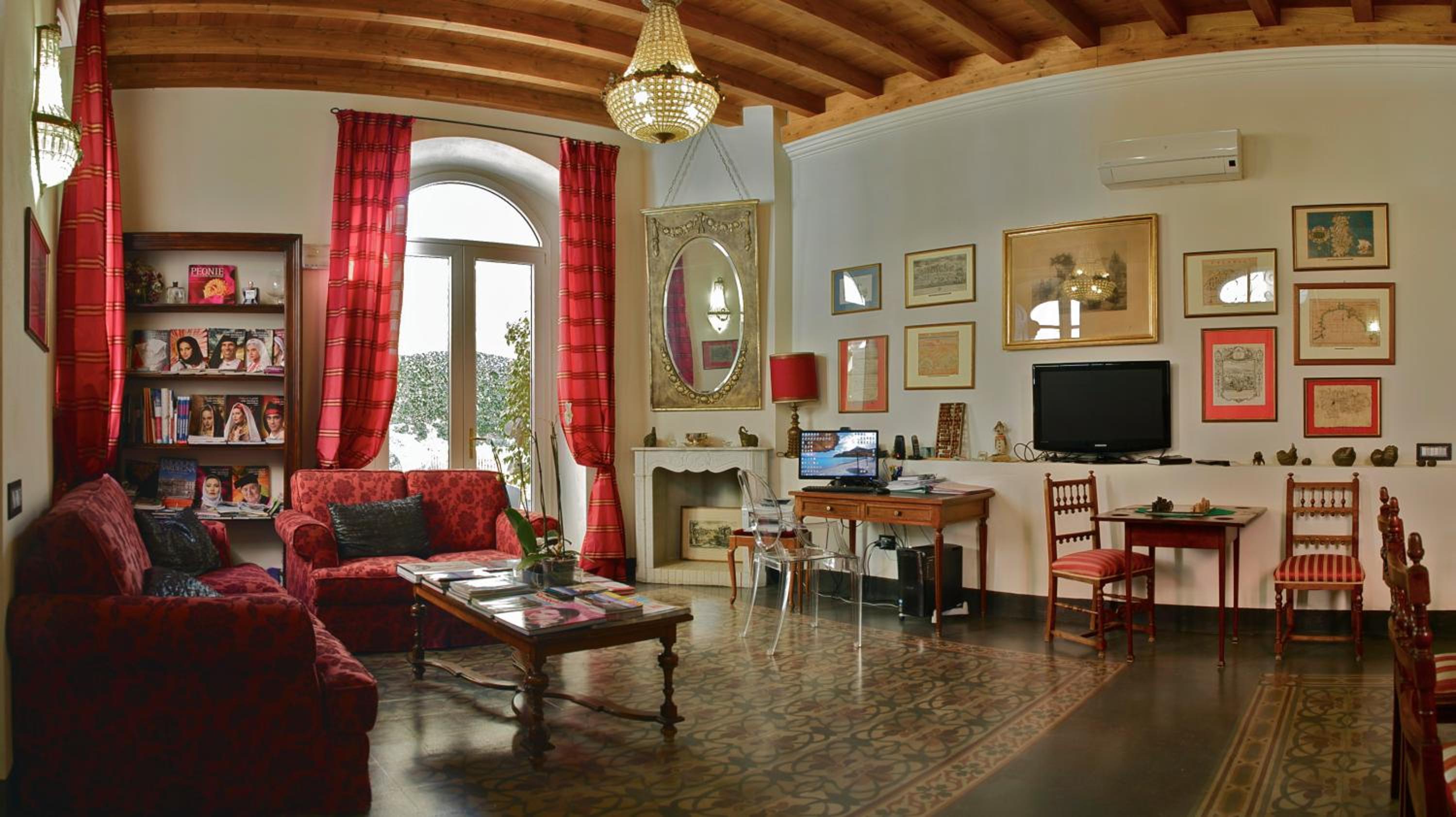 La Peonia Charming Accommodation view 2