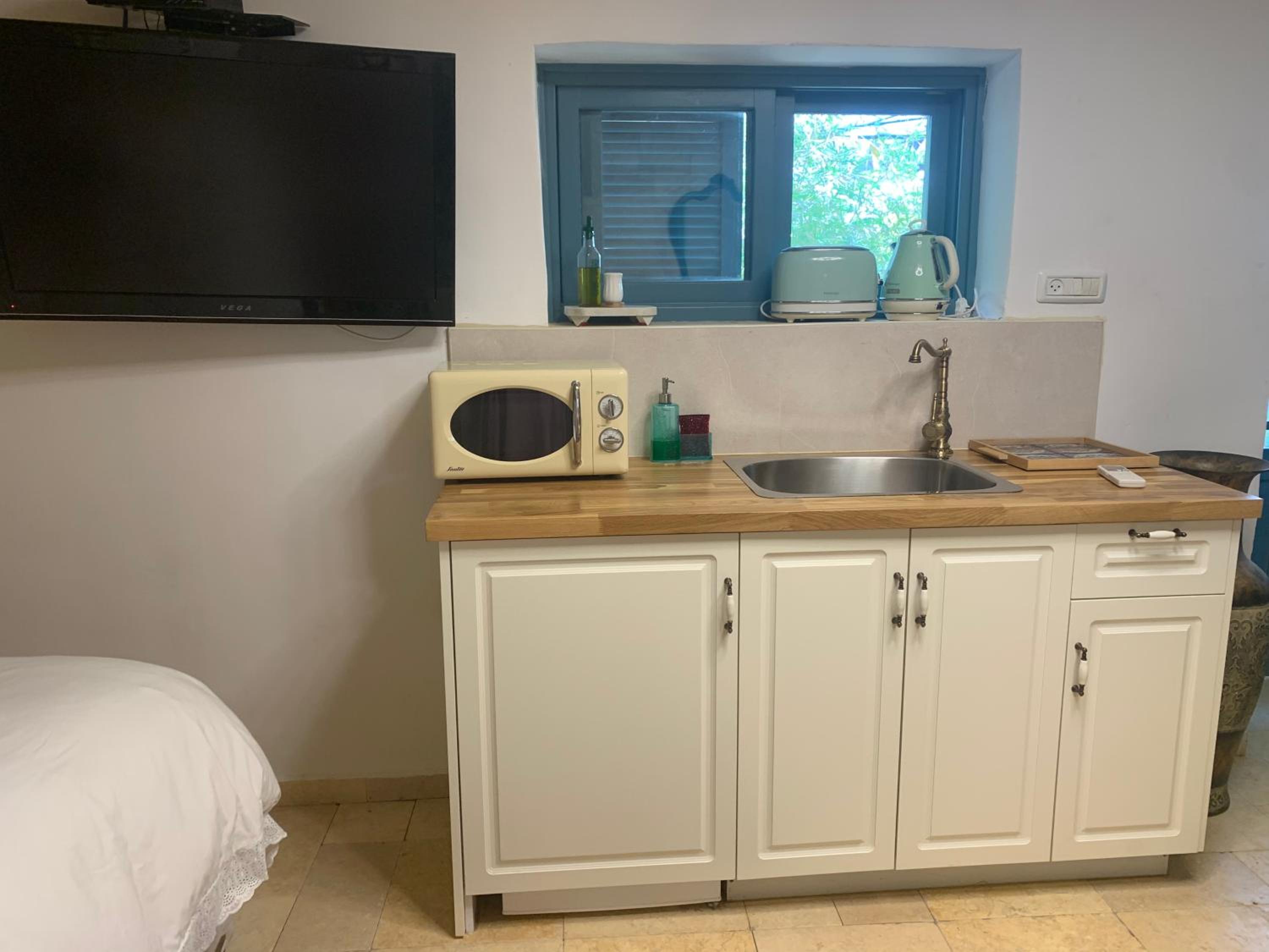 Svarzman suite