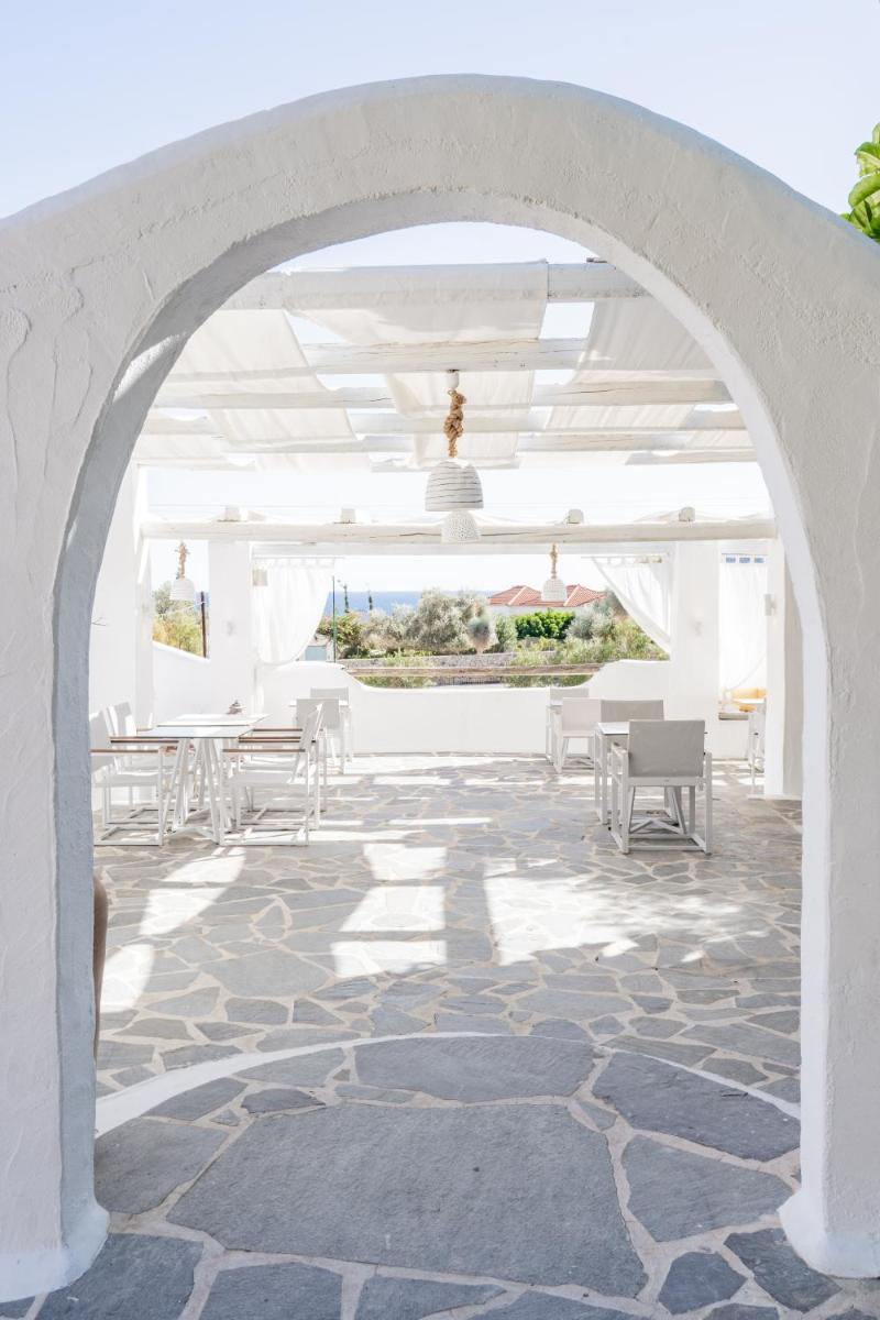 outdoor BBQ area