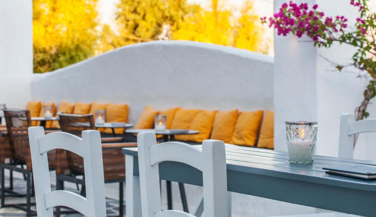 outdoor BBQ area