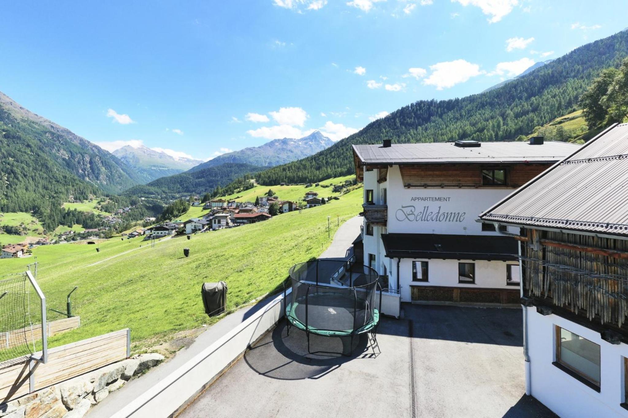 Appartements Belledonne Ski & Bike in and out, zentrale Lage view 2