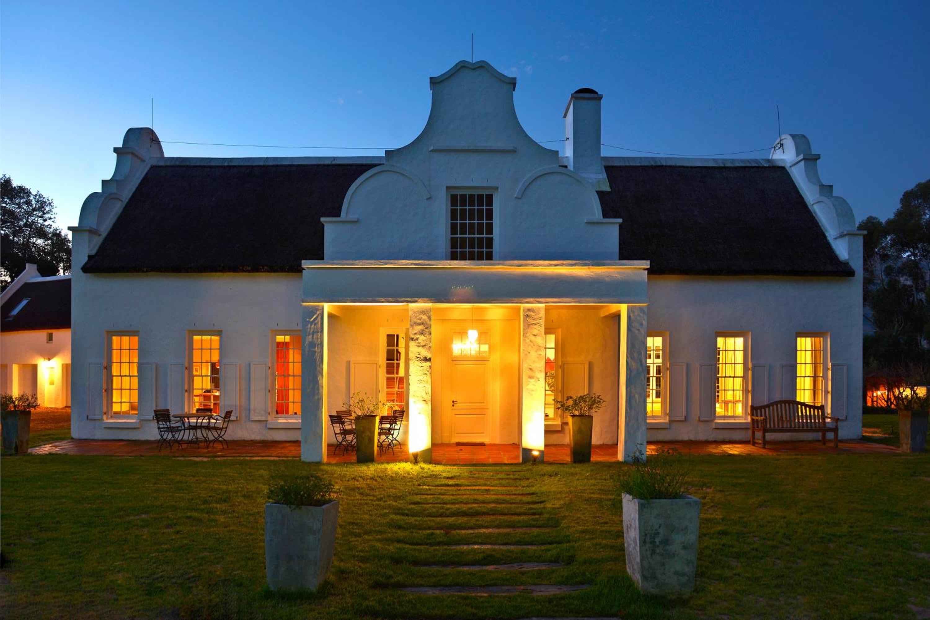Holden Manz Country House view 5