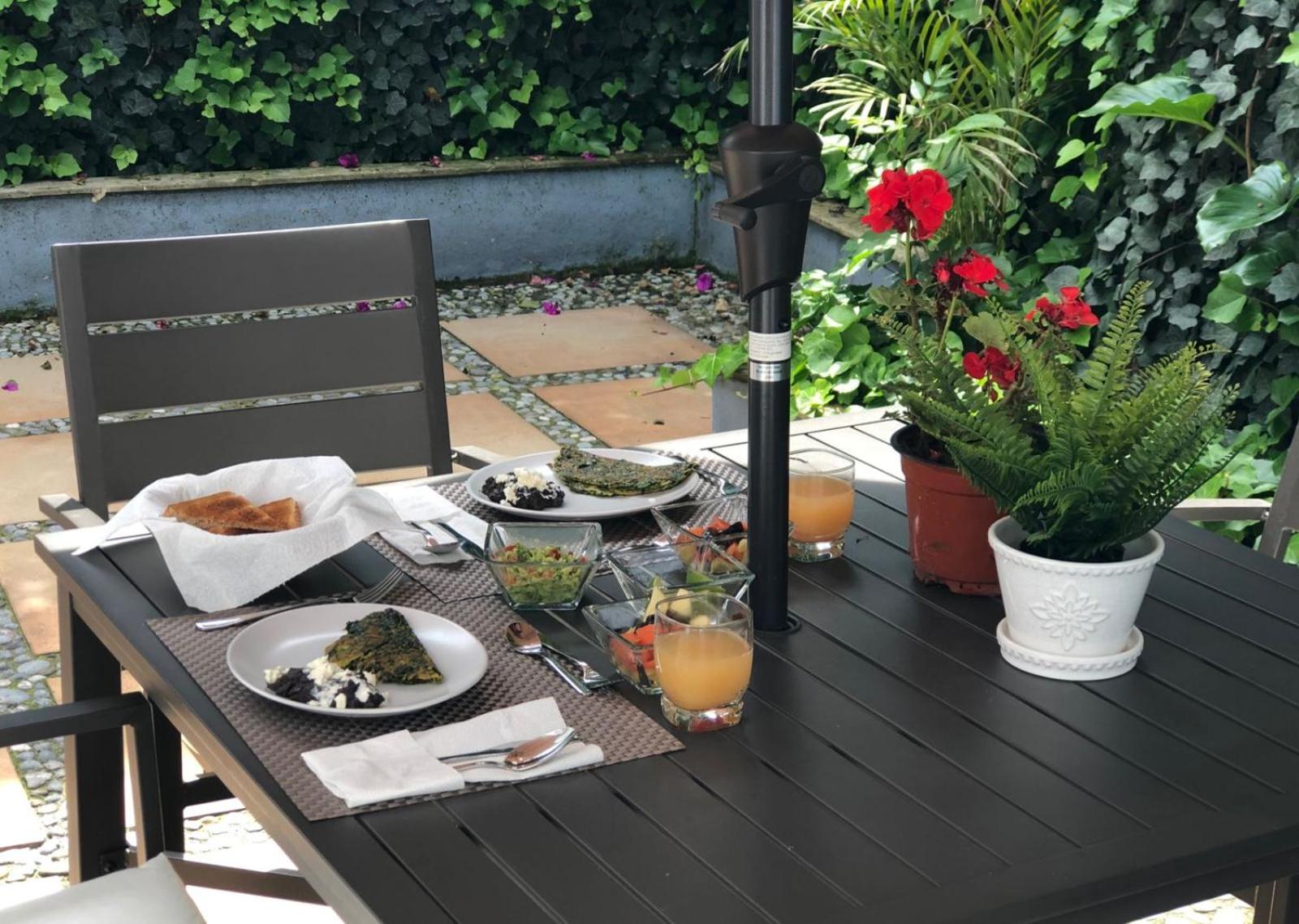 Casa San Angel Inn Boutique charming house courtyard_garden photo