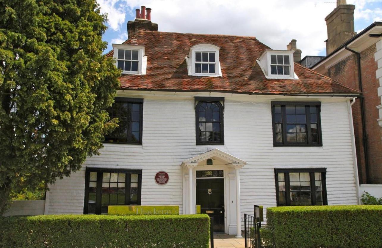 Royal Tunbridge Wells Vacations - Studio Acorn private parking and garden - Property Image 10