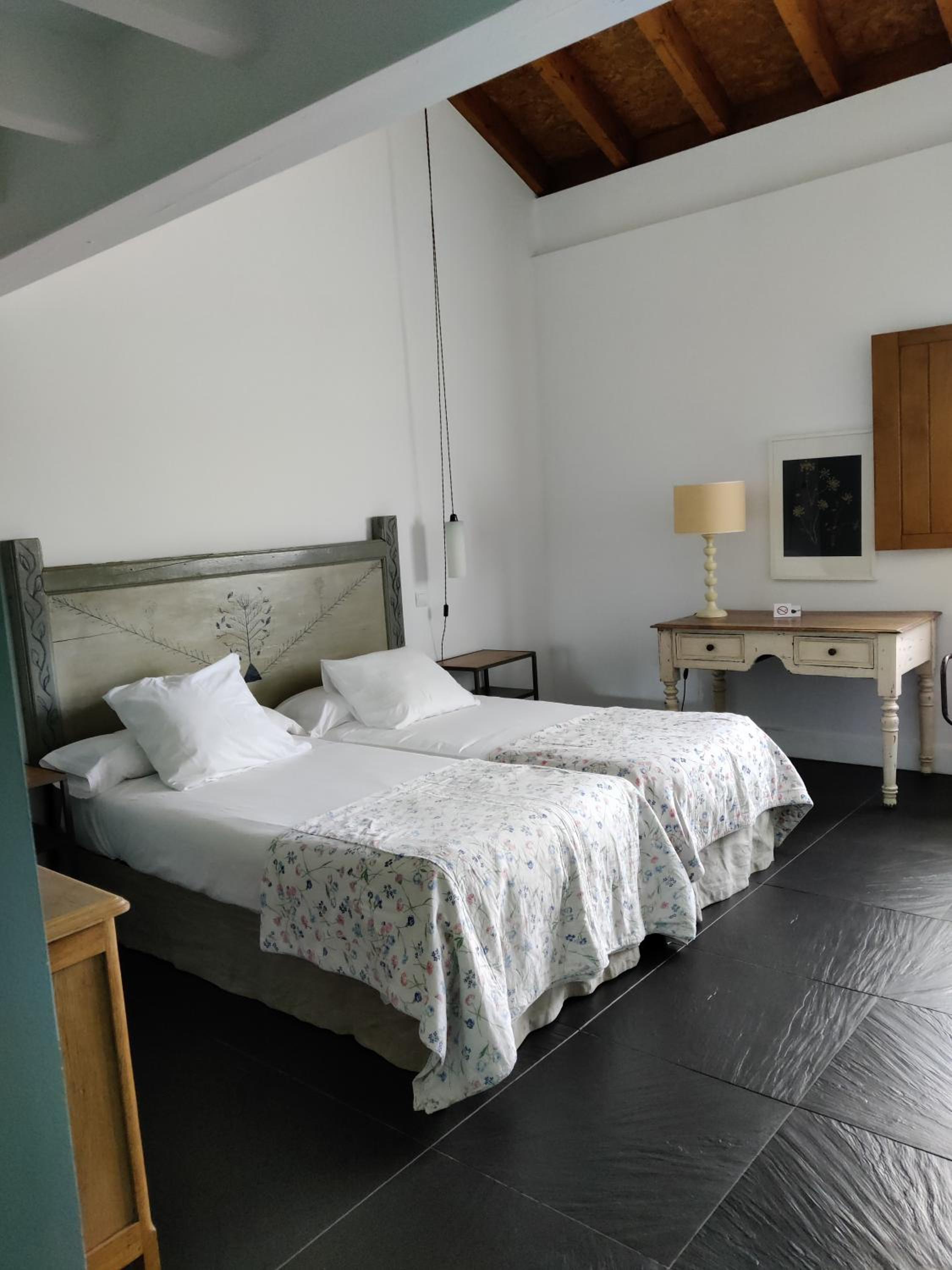 Errota-Barri Caserio Boutique