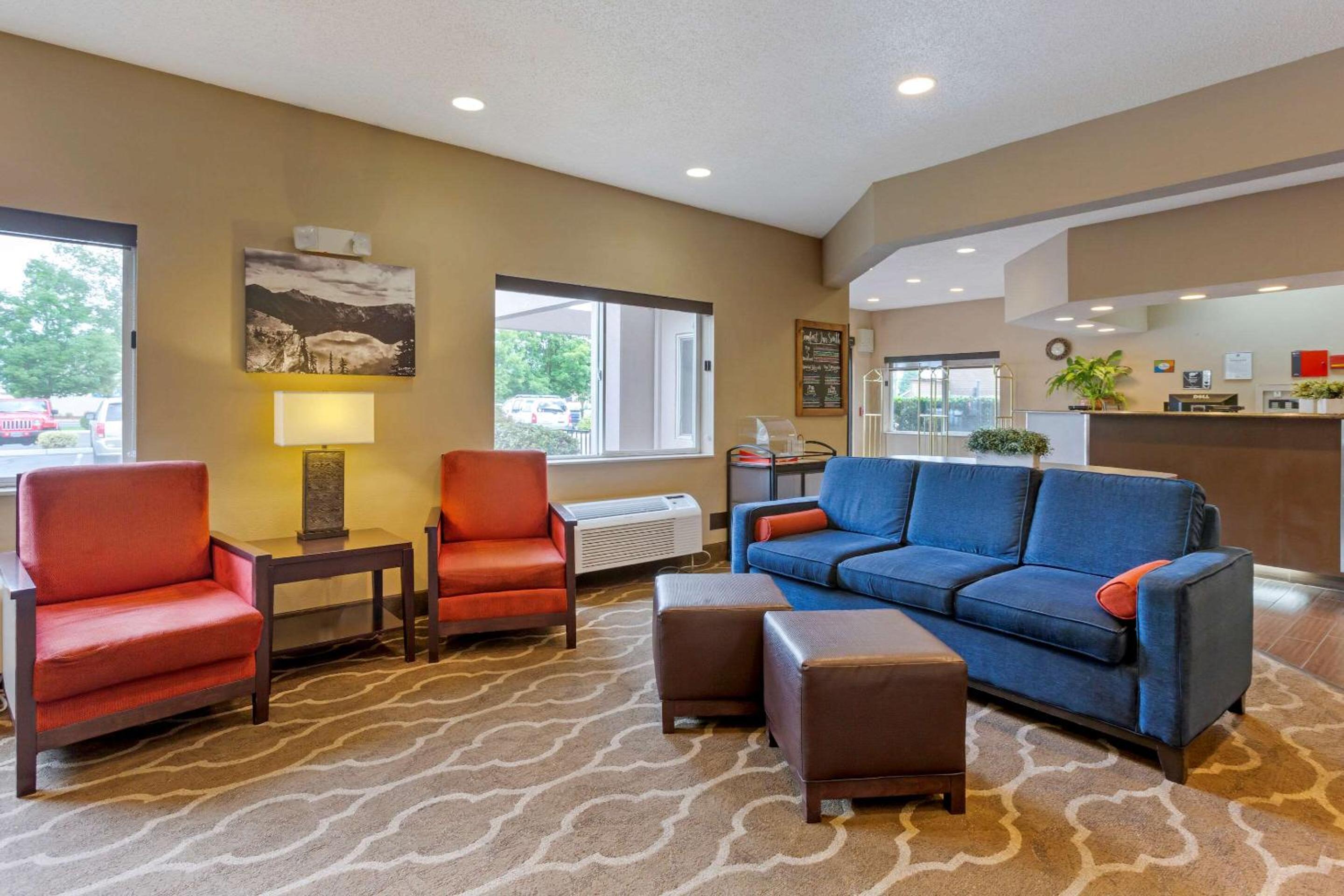 Medford Vacations - Comfort Inn Medford South - Property Image 7