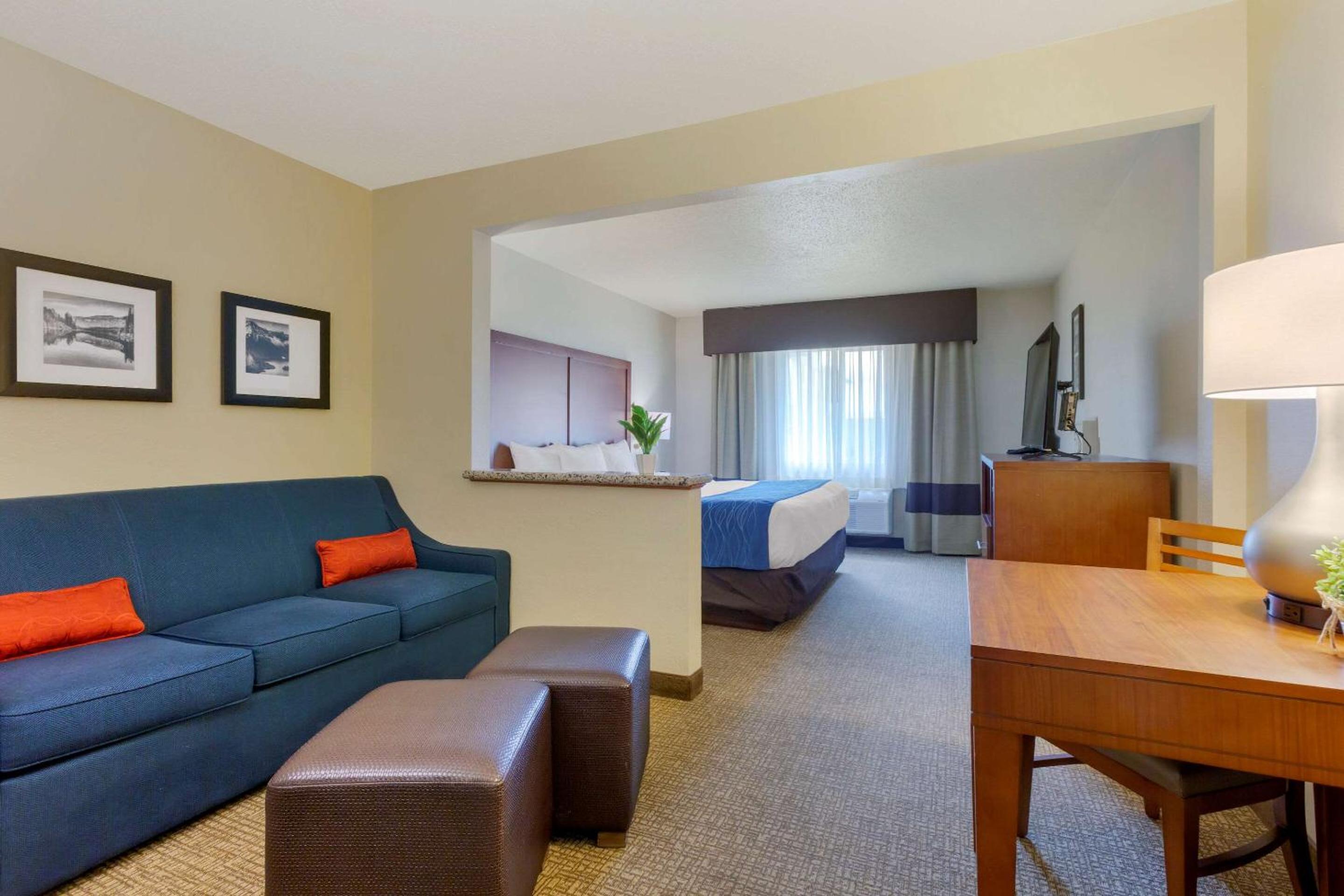 Medford Vacations - Comfort Inn Medford South - Property Image 22