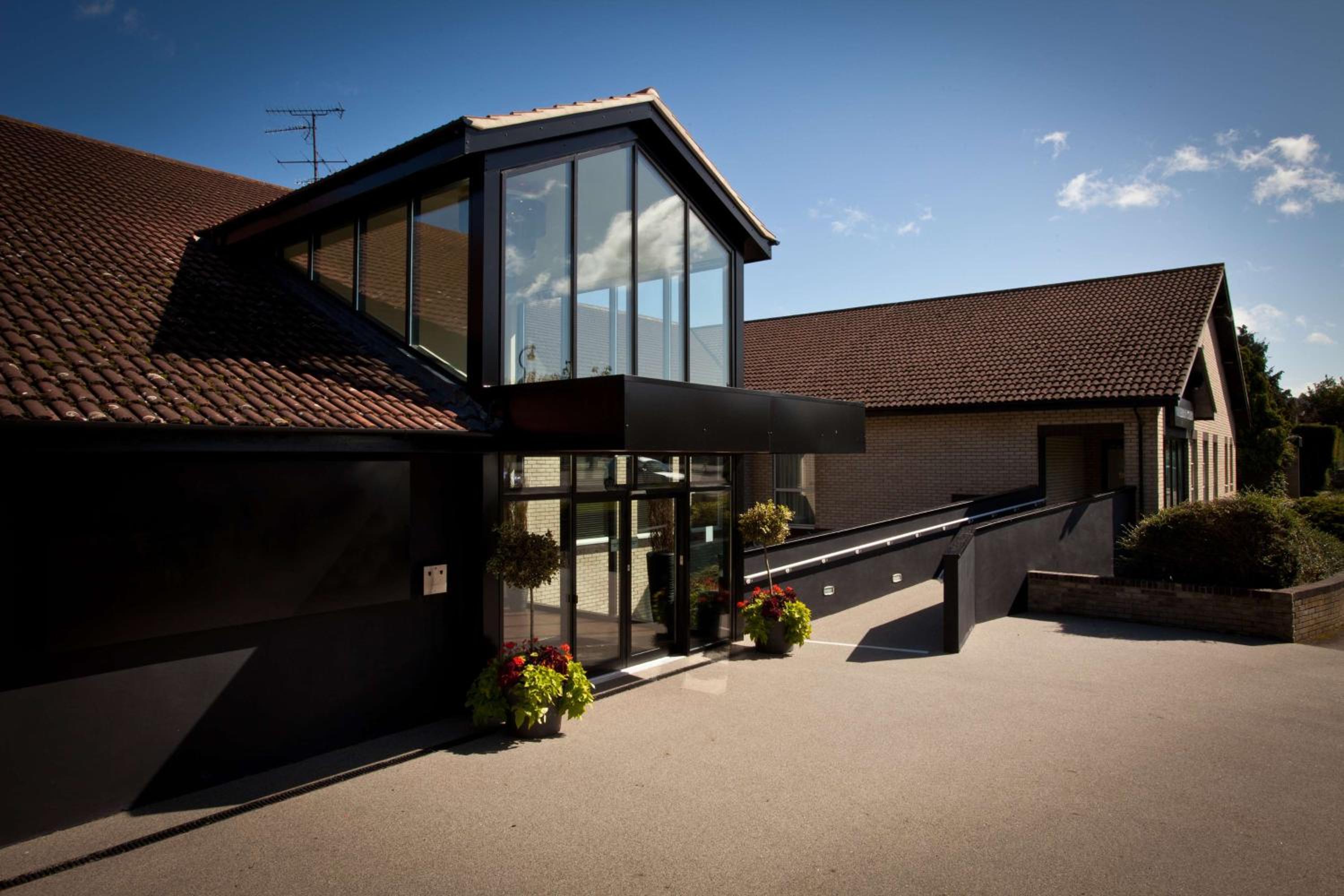 Hotel Gloucester Robinswood Hotel, BW Signature Collection - Image 1