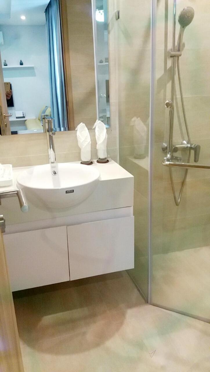 Photo 79