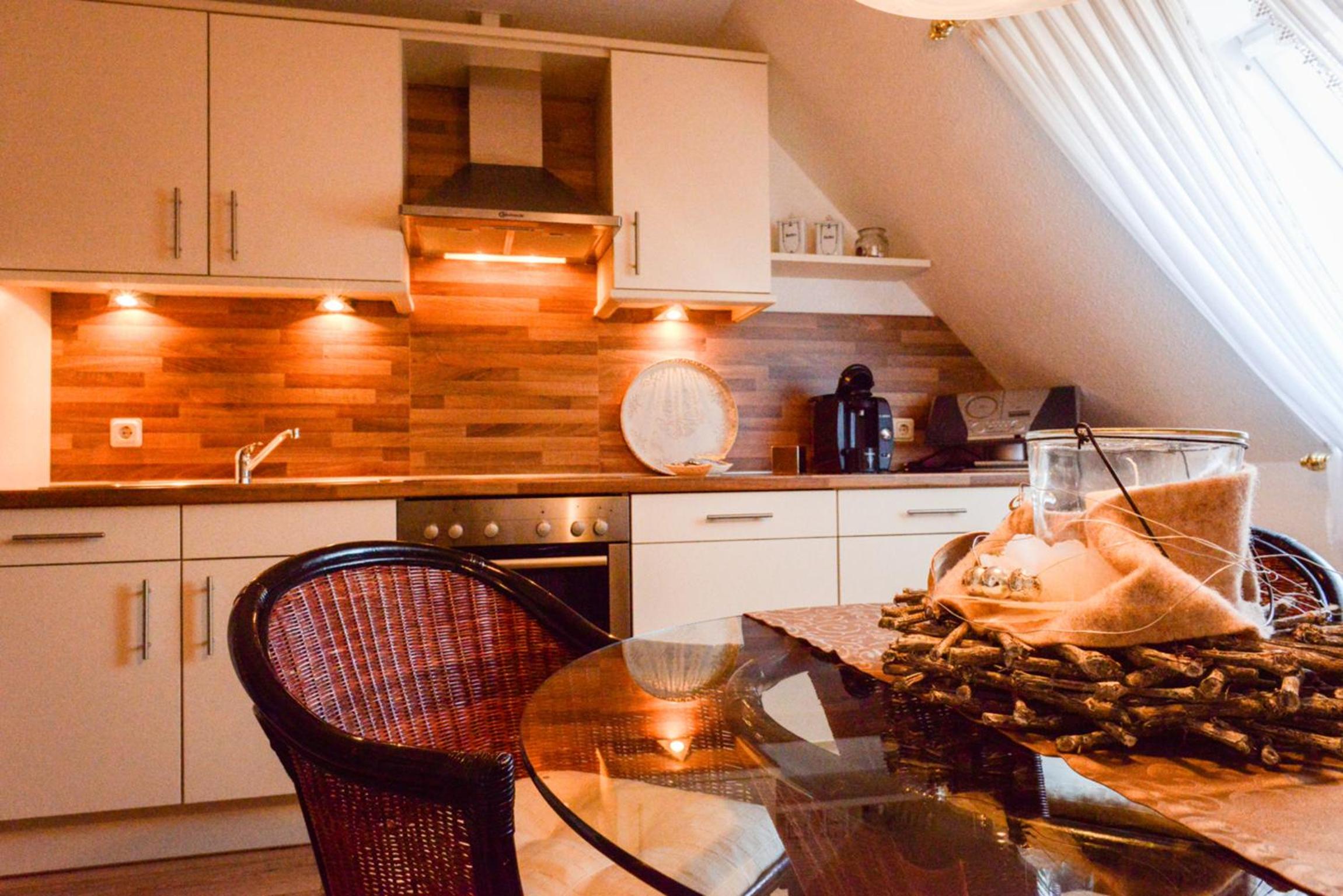 Ferienwohnung Adriane en Upgant-Schott — kitchen