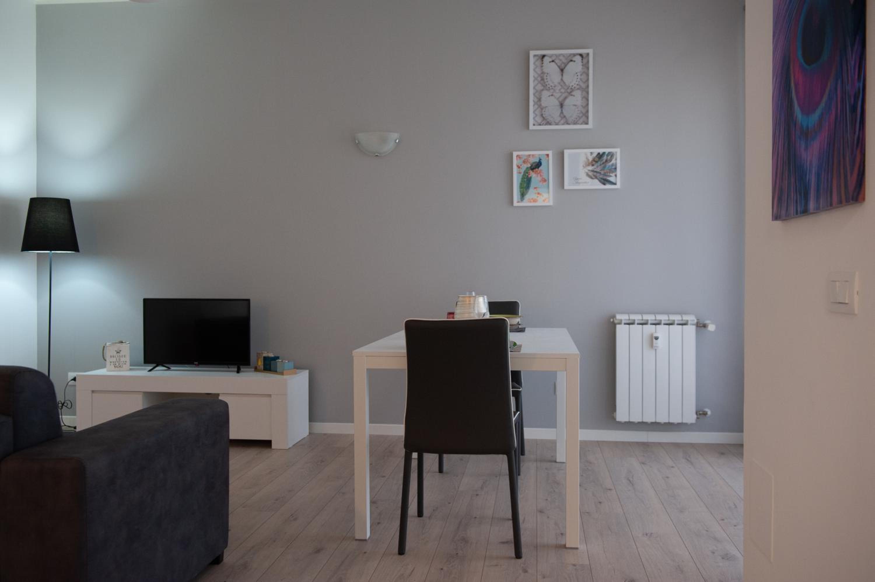 Valle Aurelia Station House Two by Dama