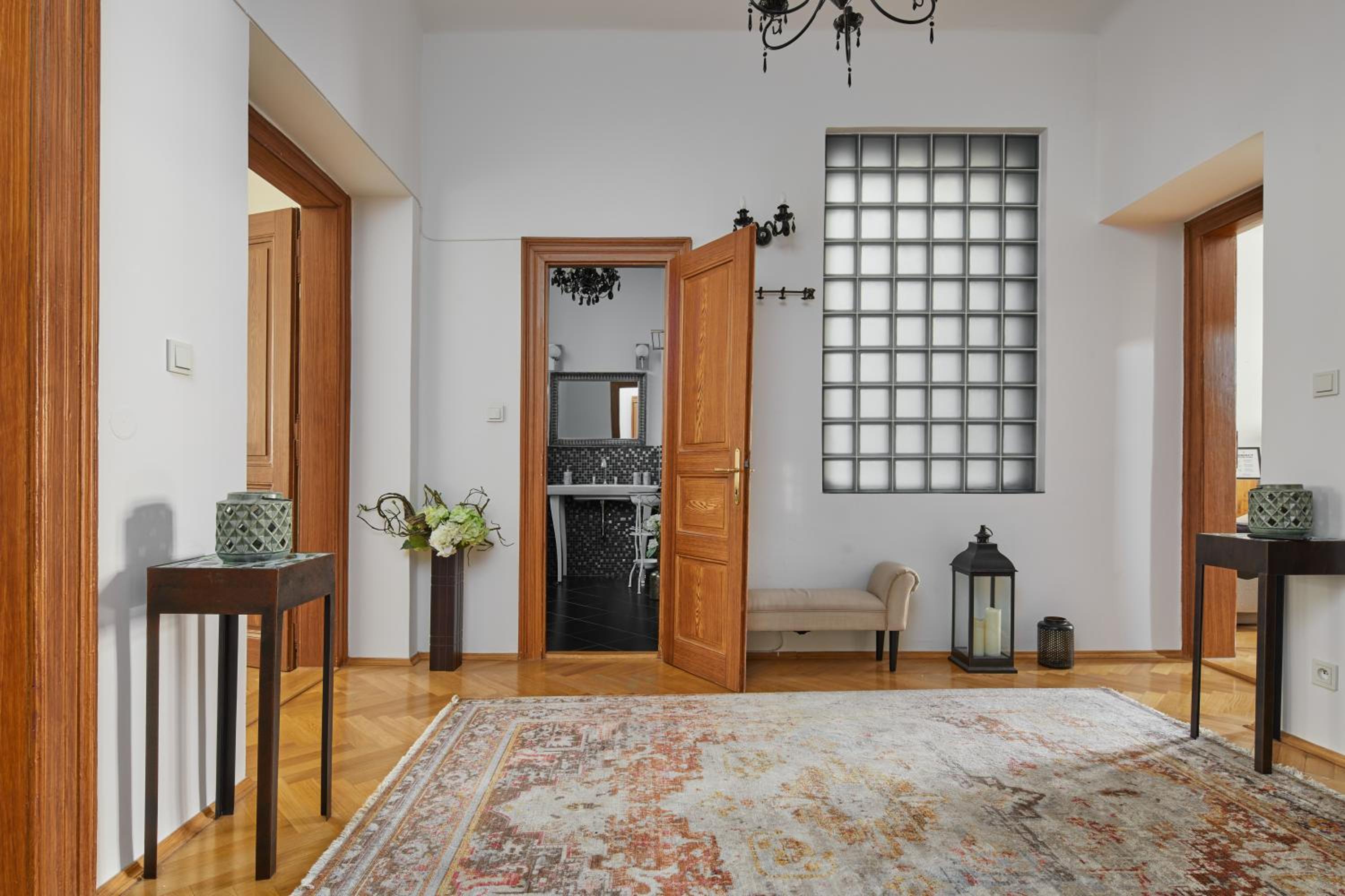 Prague Days - Apartment with Balcony and Amazing View in the Old Town