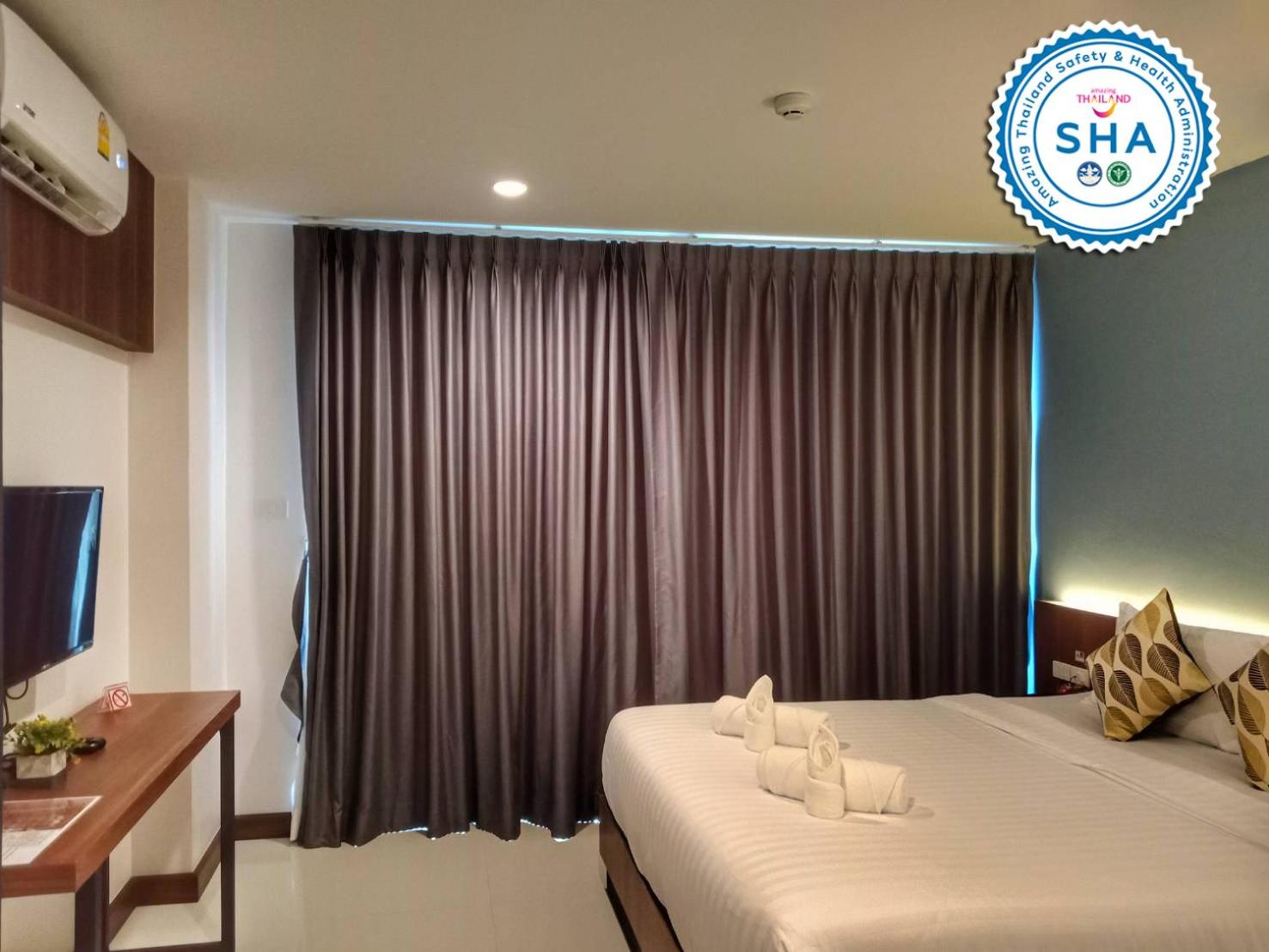 Louis' Runway View Hotel - SHA Extra Plus