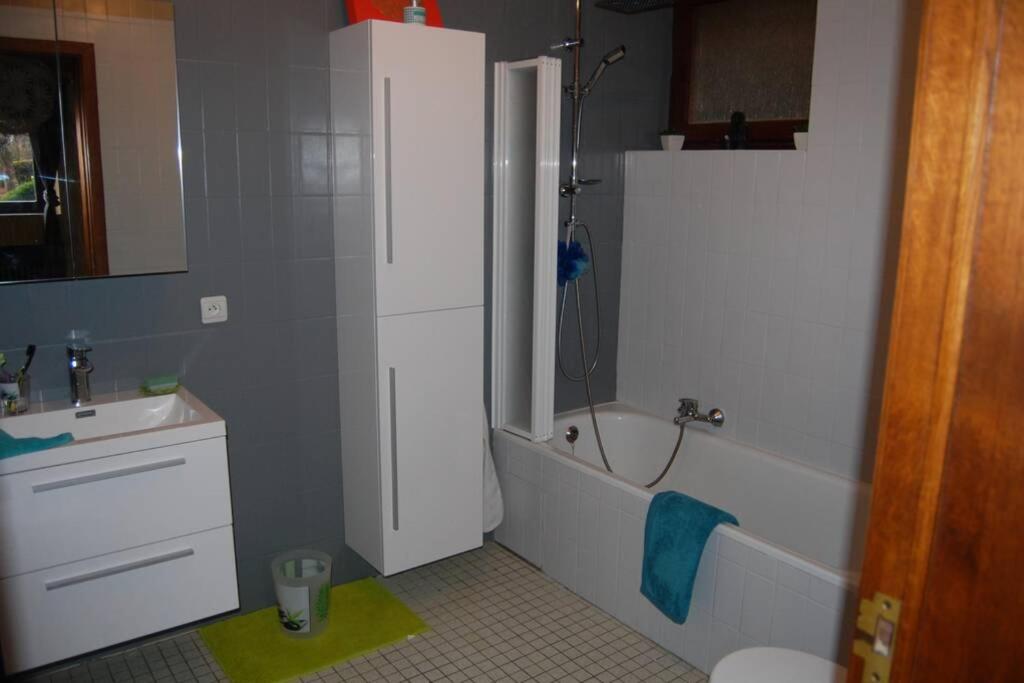 Photo 12