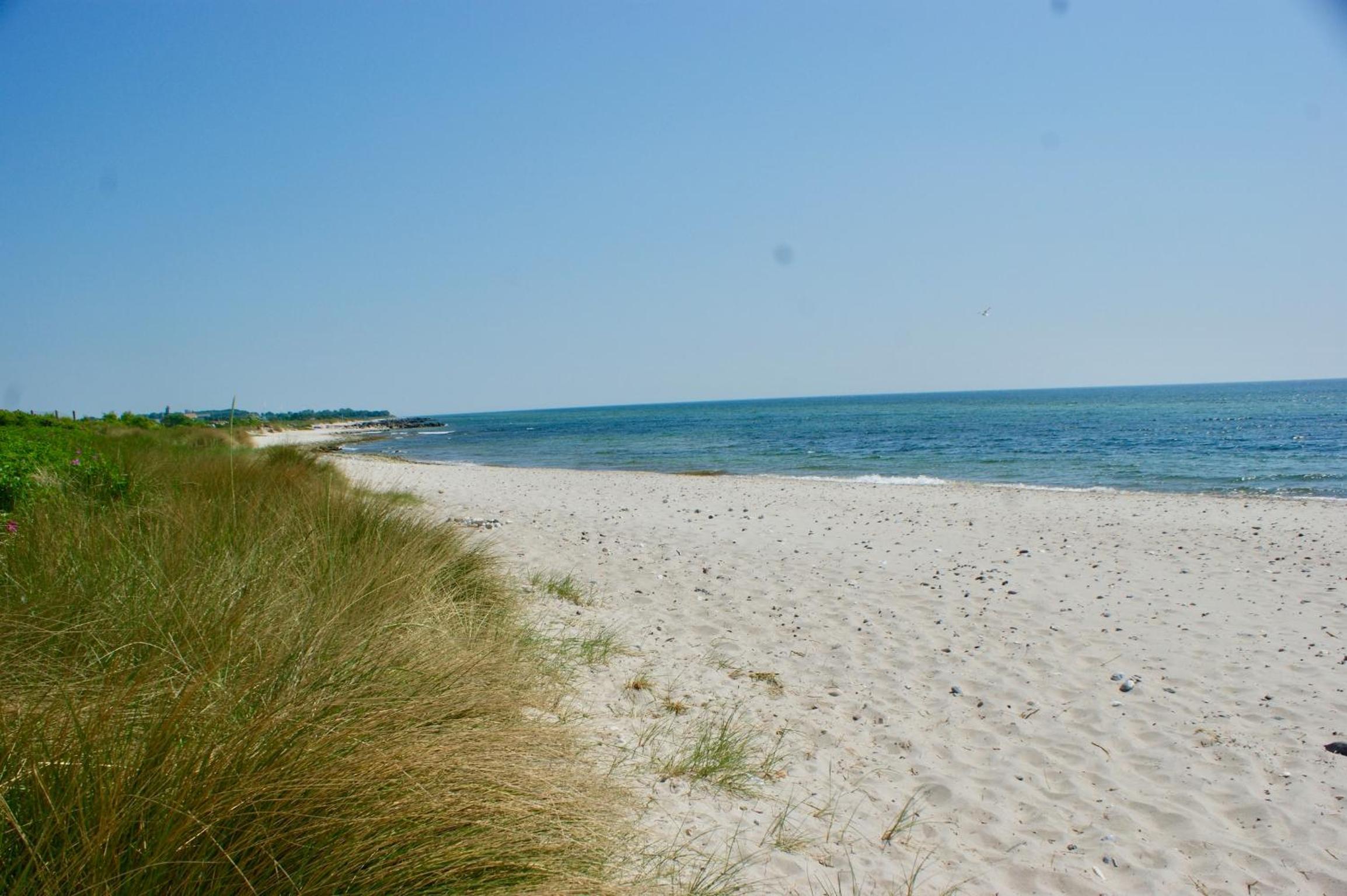 Fehmarn-OstseeferienStrandresidenz Vogelflug 14312 view 4