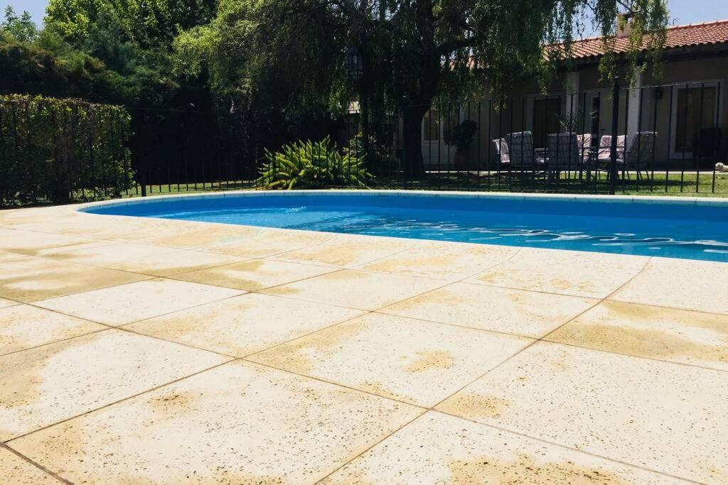 Casa por los caminos del vino